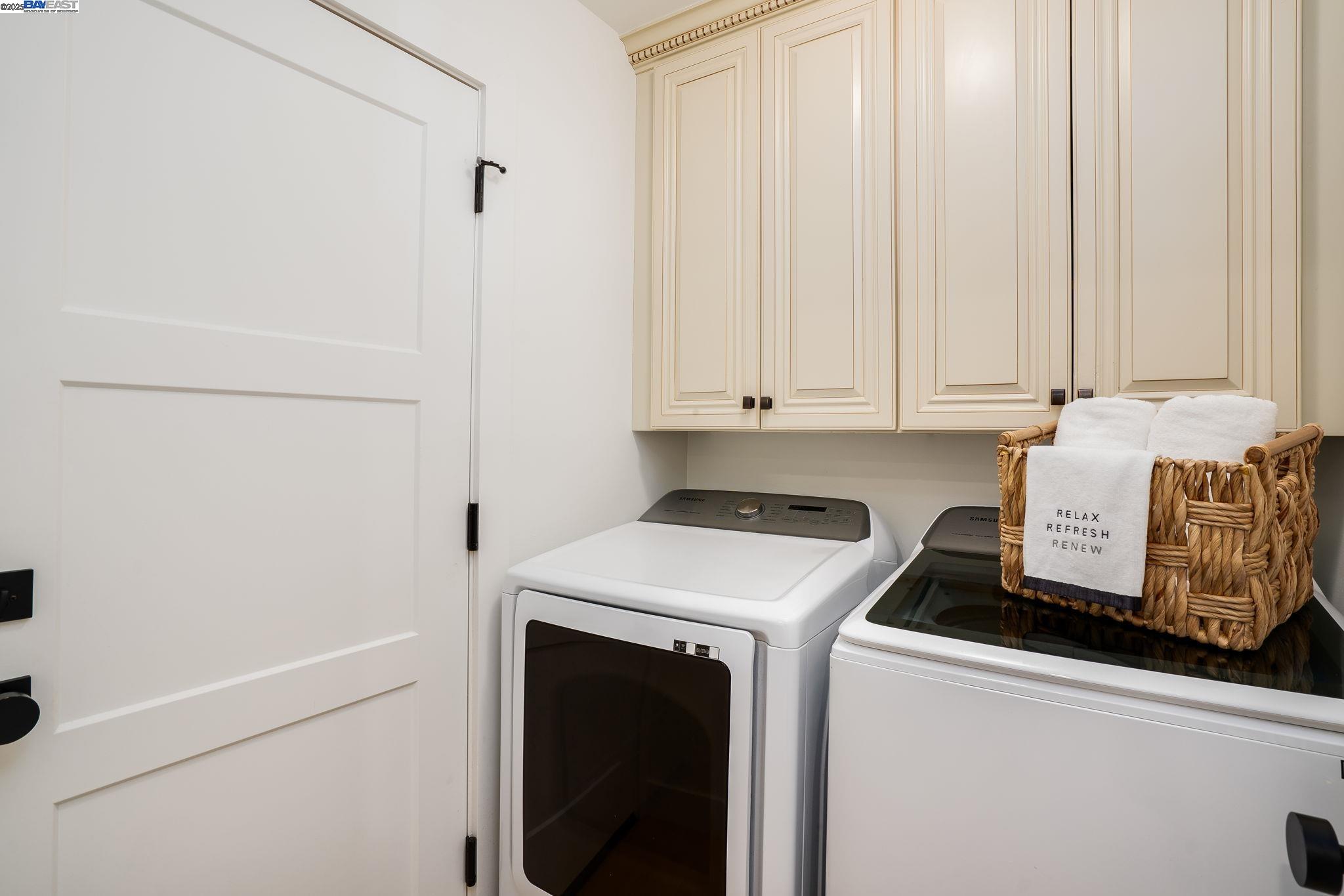 Detail Gallery Image 25 of 55 For 110 Renwick Pl, Walnut Creek,  CA 94598 - 3 Beds | 2 Baths