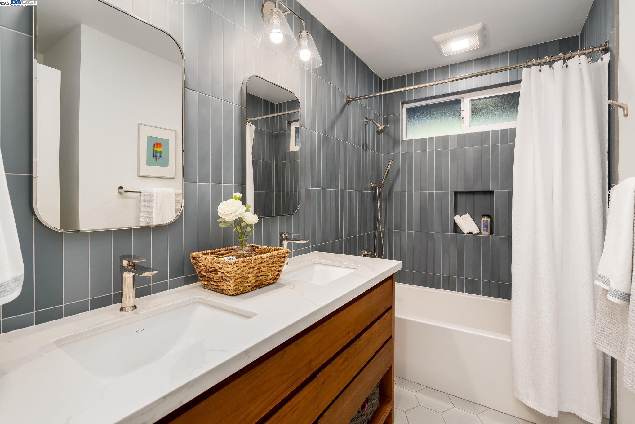 Detail Gallery Image 28 of 55 For 110 Renwick Pl, Walnut Creek,  CA 94598 - 3 Beds | 2 Baths