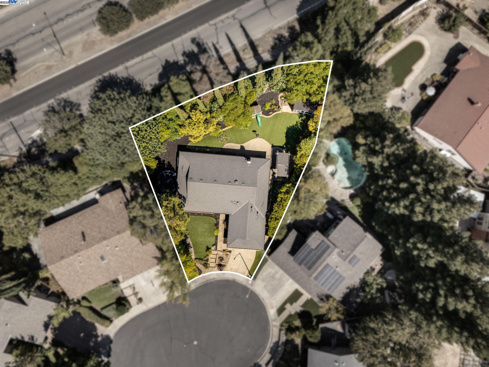 Detail Gallery Image 50 of 55 For 110 Renwick Pl, Walnut Creek,  CA 94598 - 3 Beds | 2 Baths