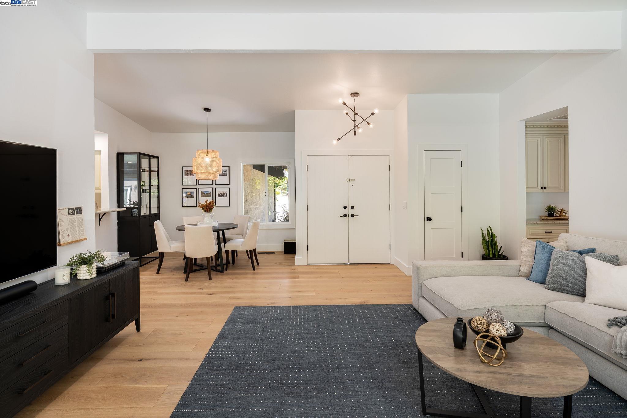Detail Gallery Image 7 of 55 For 110 Renwick Pl, Walnut Creek,  CA 94598 - 3 Beds | 2 Baths