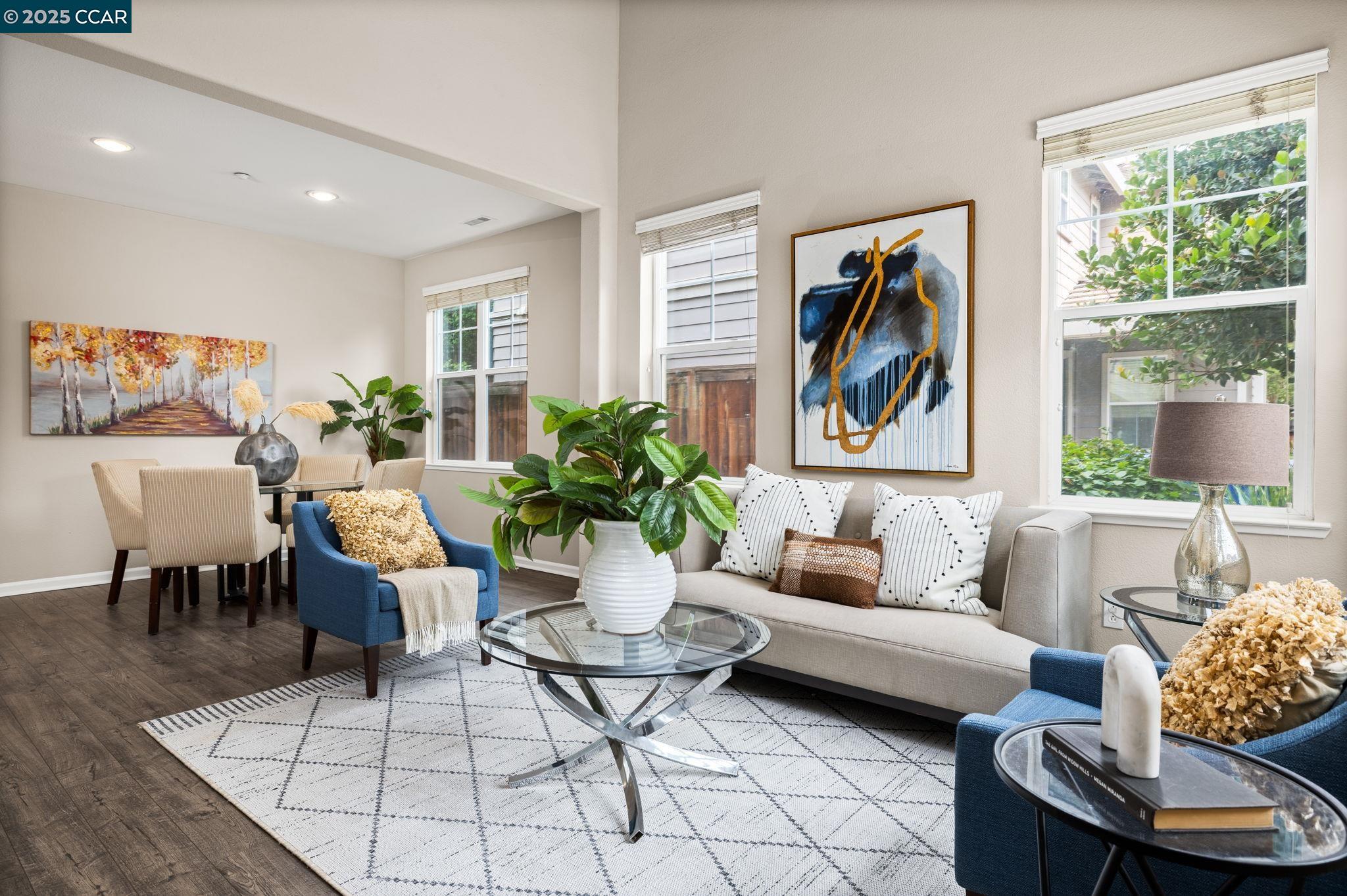 Detail Gallery Image 2 of 23 For 465 Blue Flax Ct, Brentwood,  CA 94513 - 3 Beds | 2/1 Baths