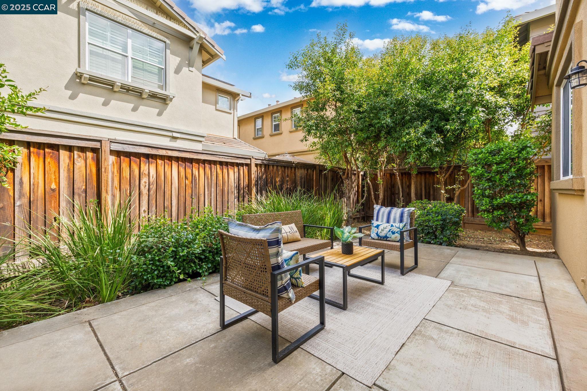 Detail Gallery Image 19 of 23 For 465 Blue Flax Ct, Brentwood,  CA 94513 - 3 Beds | 2/1 Baths