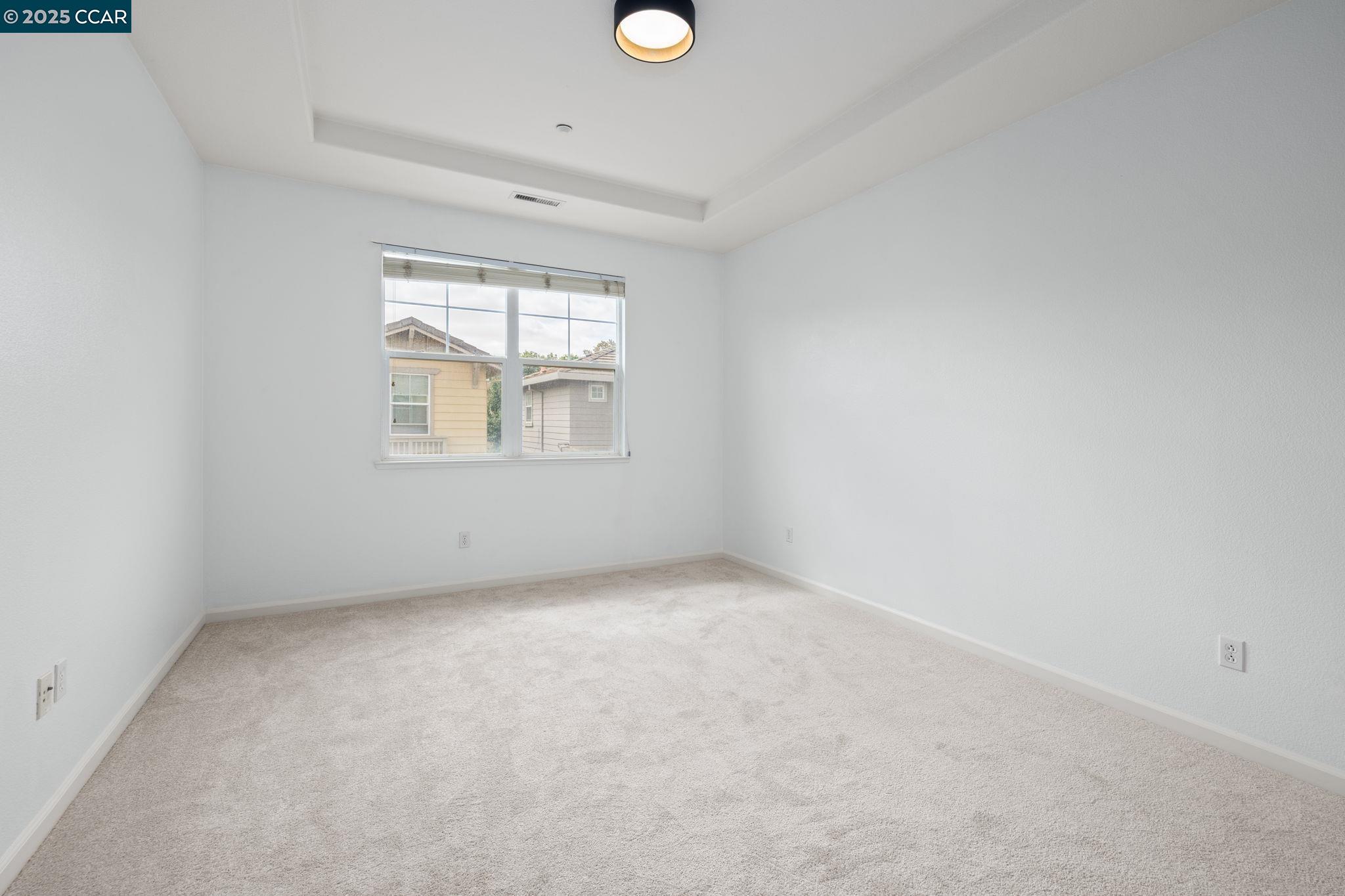 Detail Gallery Image 10 of 23 For 465 Blue Flax Ct, Brentwood,  CA 94513 - 3 Beds | 2/1 Baths