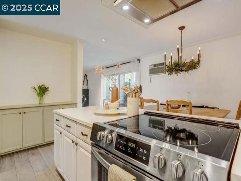 Photo #10: 41111661 Listing: Photo #10