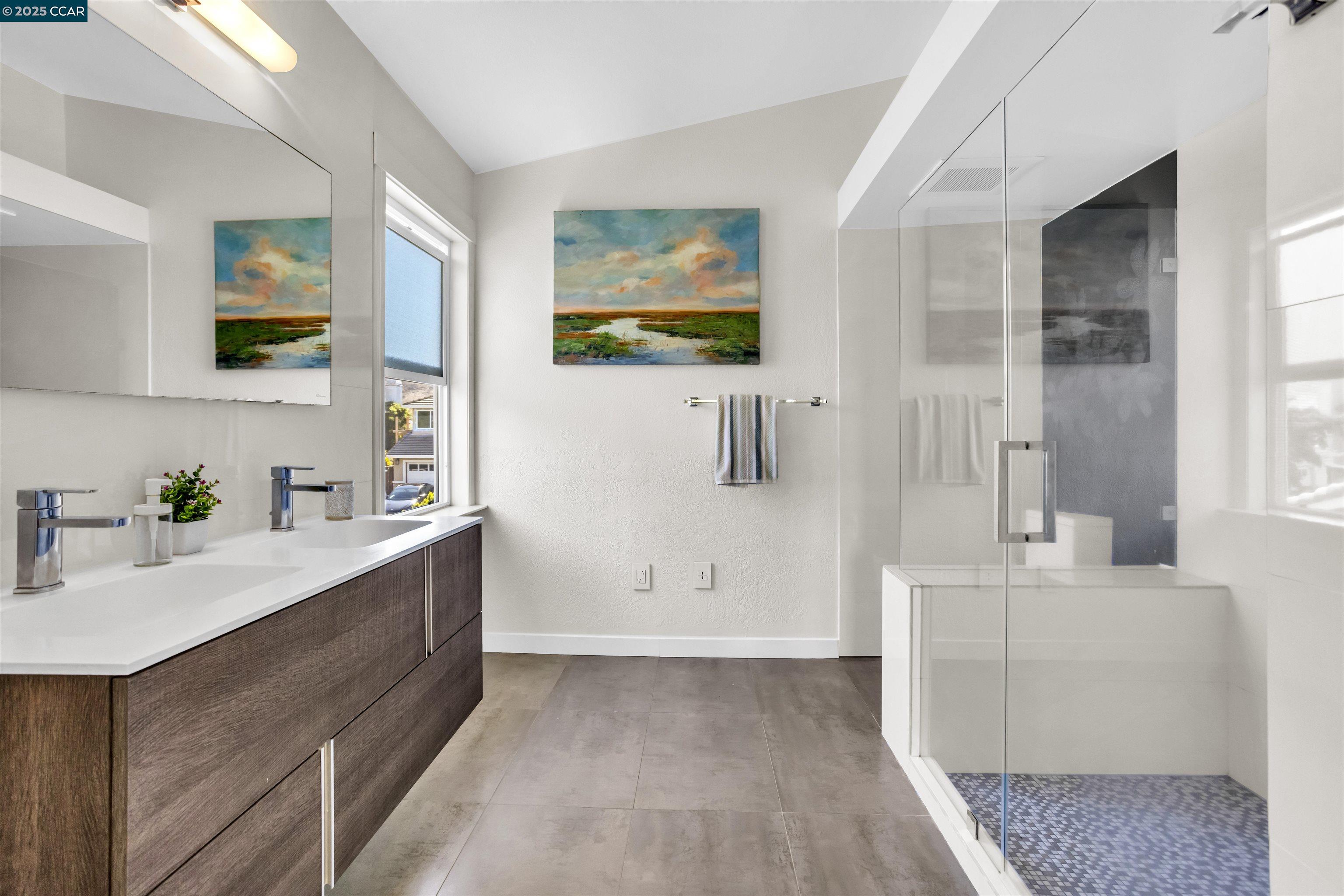 Detail Gallery Image 18 of 37 For 328 Grenadine Way, Hercules,  CA 94547 - 3 Beds | 2/1 Baths