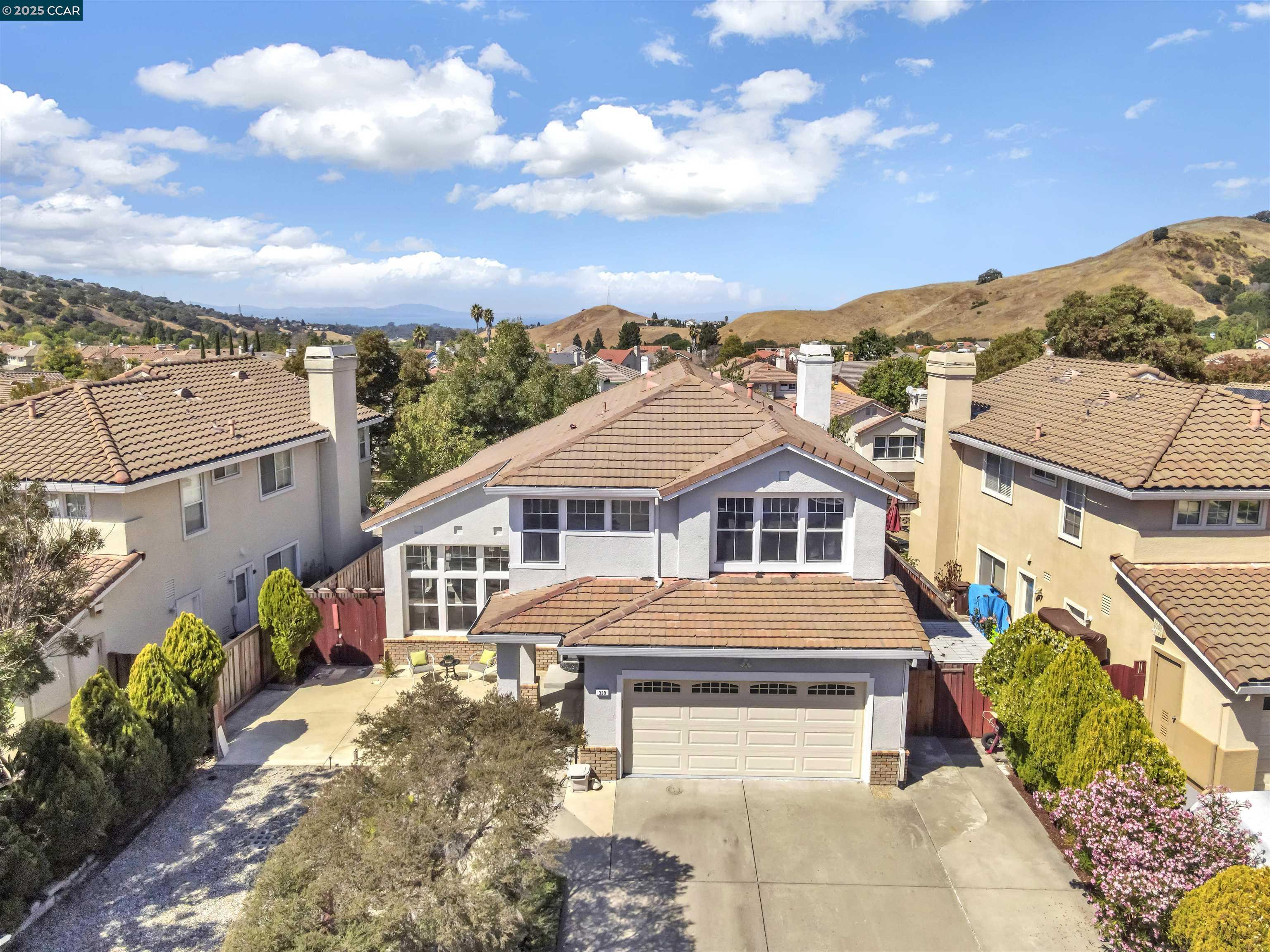 Detail Gallery Image 28 of 37 For 328 Grenadine Way, Hercules,  CA 94547 - 3 Beds | 2/1 Baths
