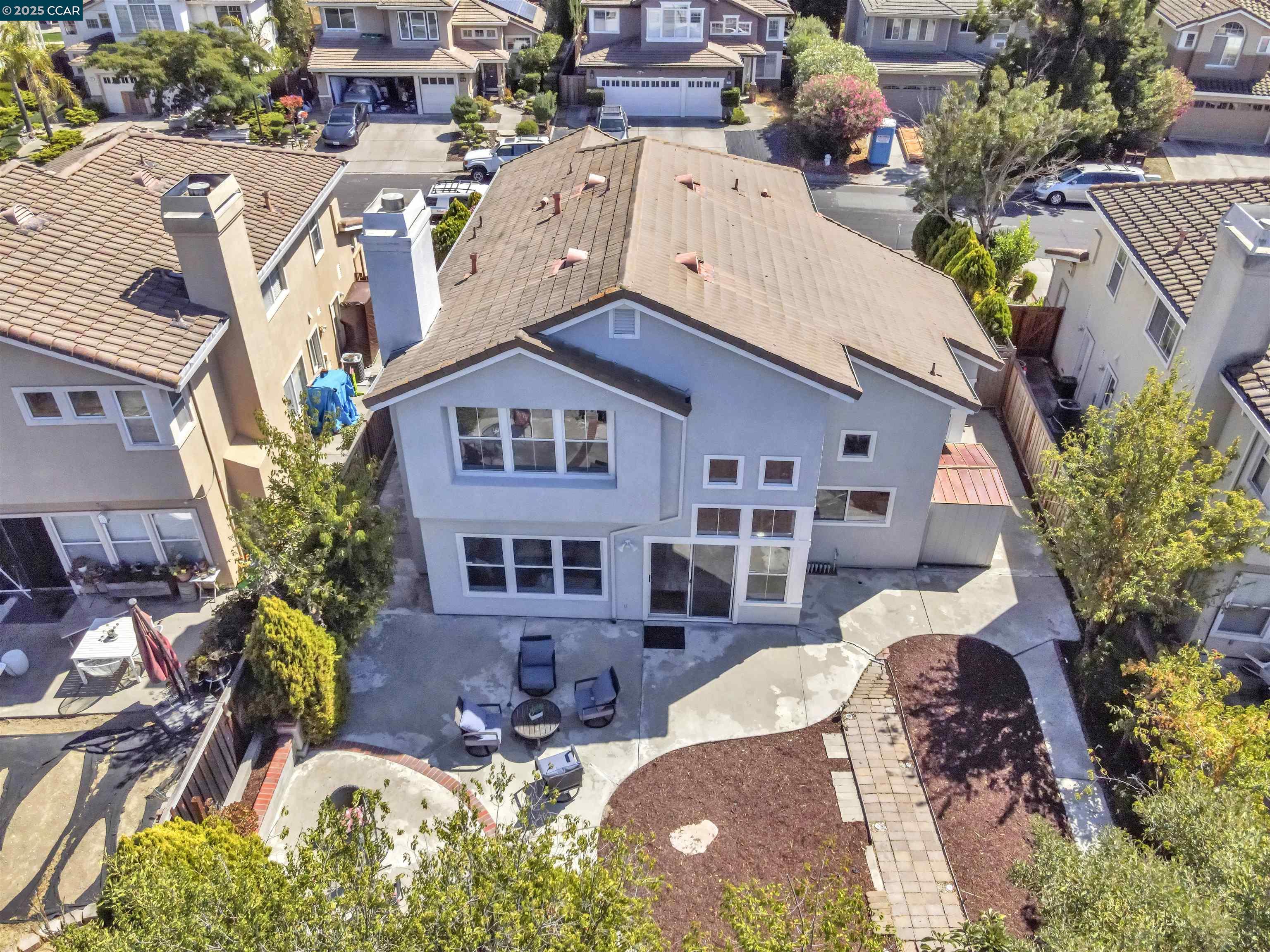Detail Gallery Image 29 of 37 For 328 Grenadine Way, Hercules,  CA 94547 - 3 Beds | 2/1 Baths