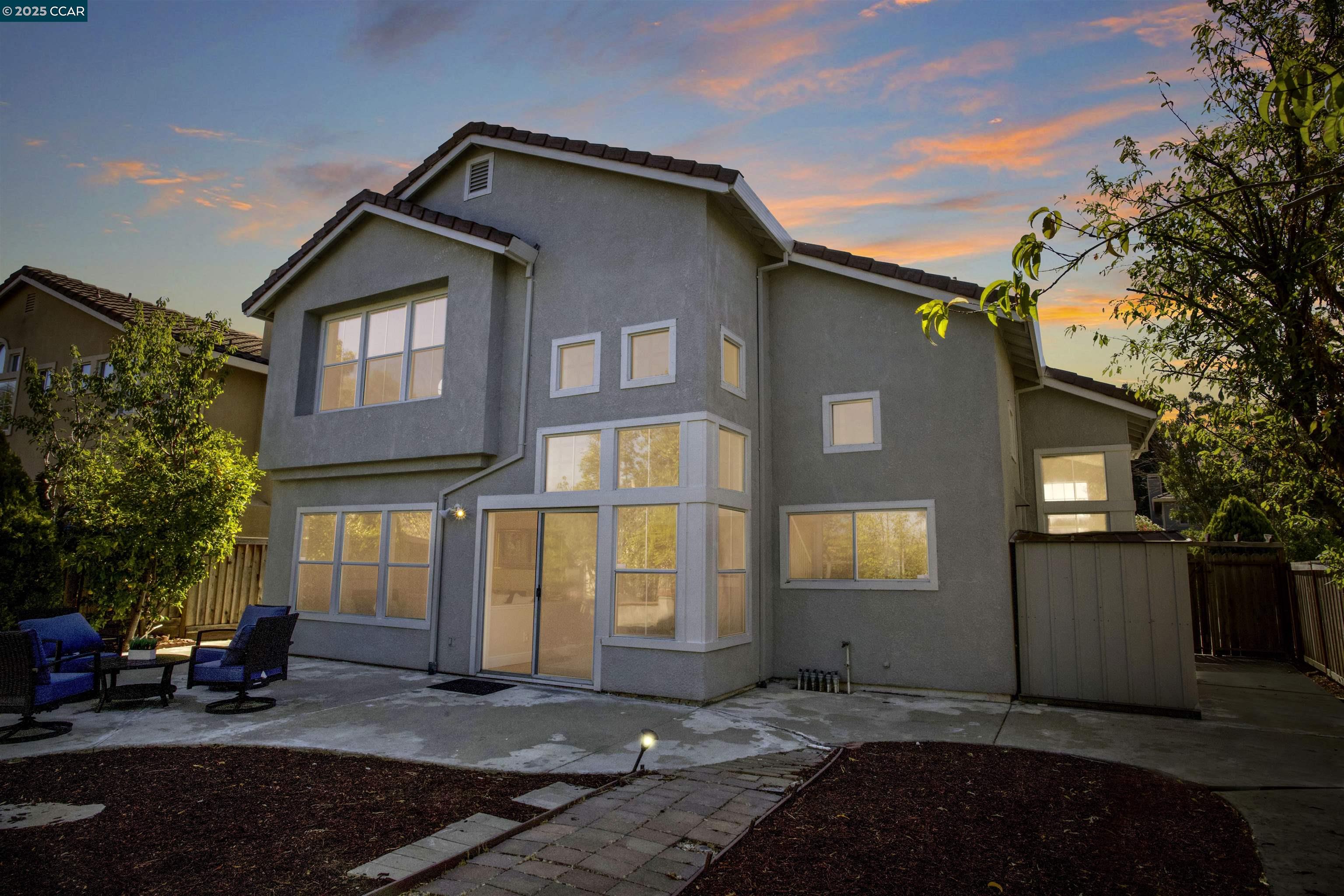 Detail Gallery Image 34 of 37 For 328 Grenadine Way, Hercules,  CA 94547 - 3 Beds | 2/1 Baths