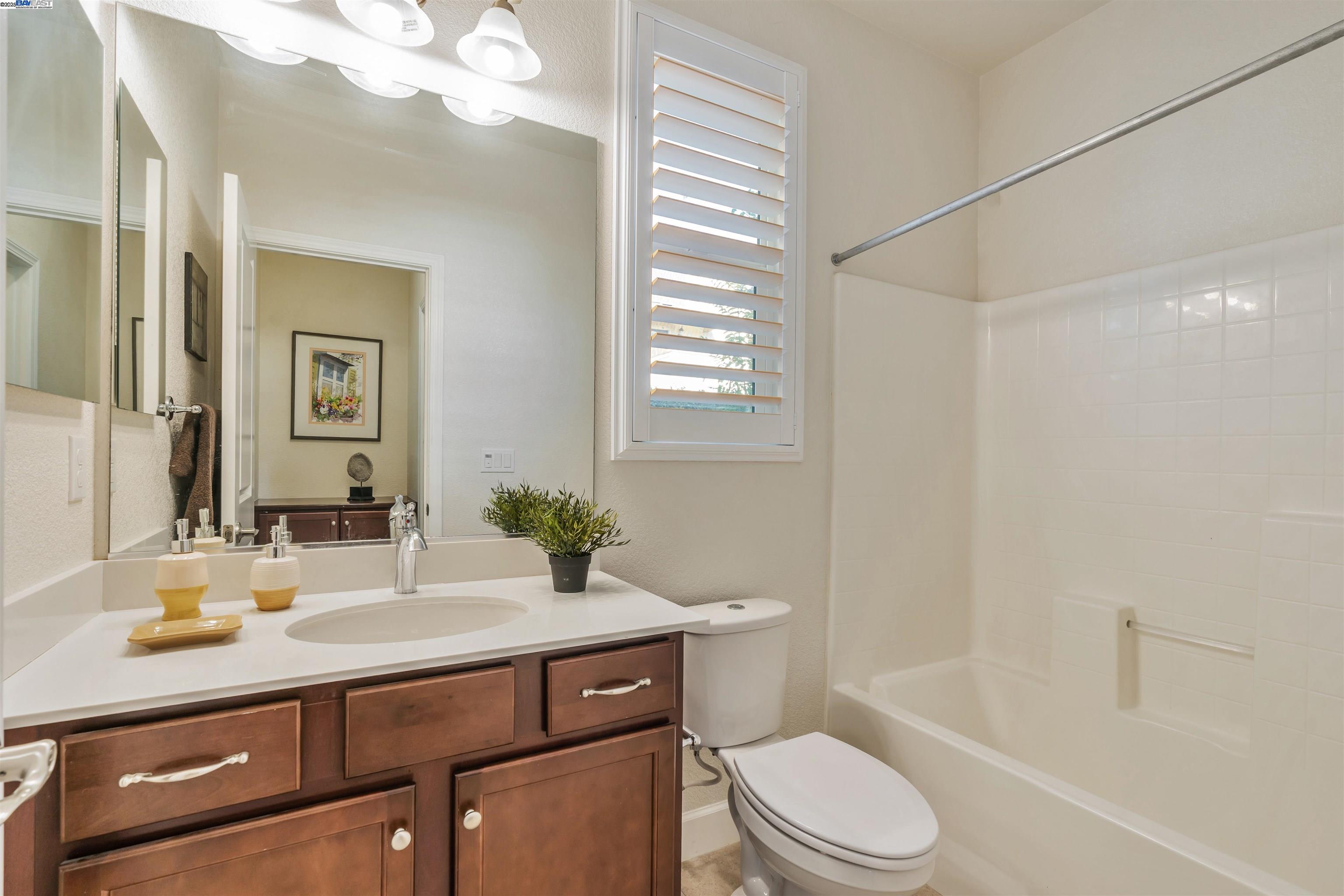 Detail Gallery Image 35 of 50 For Acero, Brentwood,  CA 94513 - 4 Beds | 3 Baths