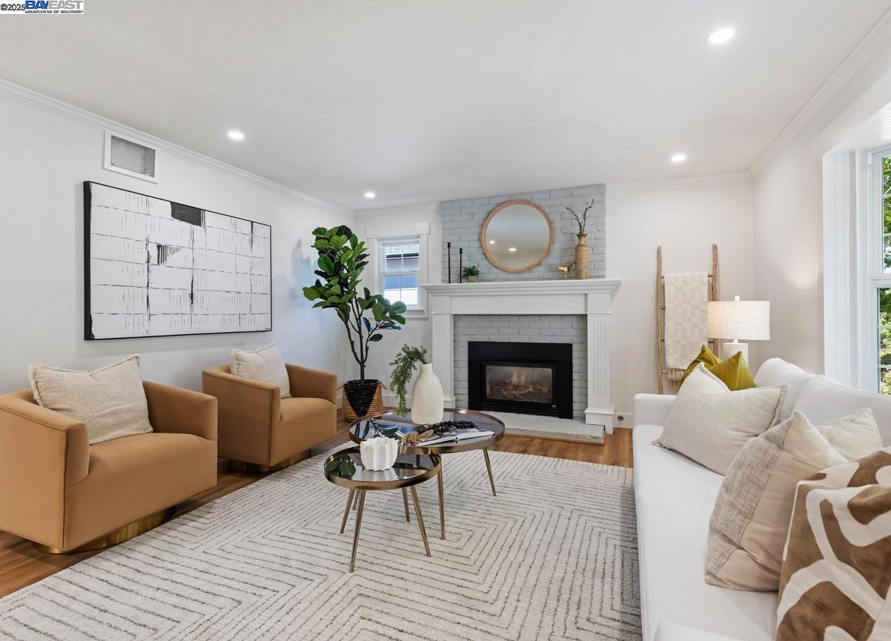Detail Gallery Image 5 of 38 For 125 Montanya Ct, Walnut Creek,  CA 94597 - 3 Beds | 2 Baths