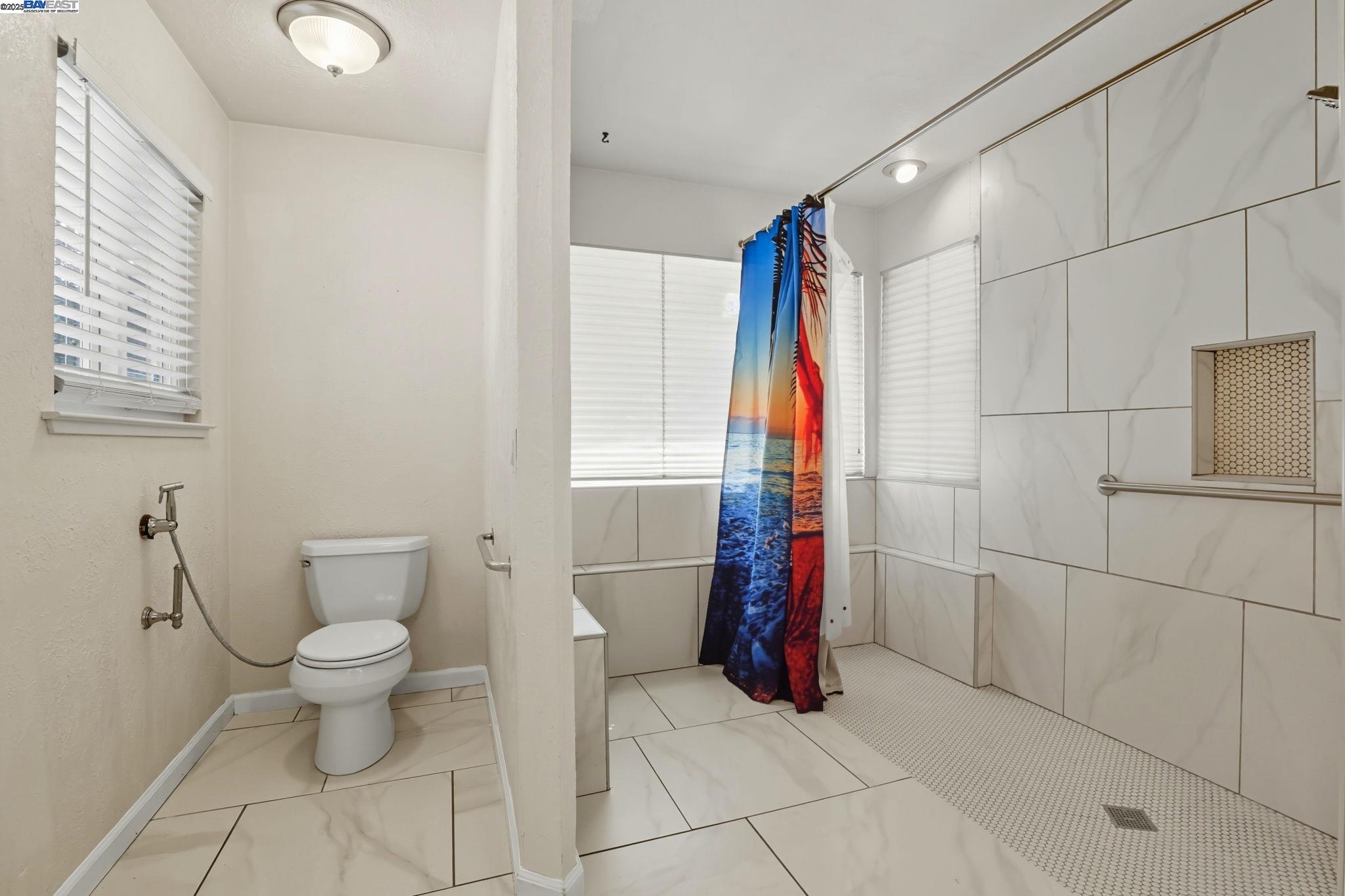 Detail Gallery Image 53 of 60 For 4470 Rolling Oaks Dr, Granite Bay,  CA 95746 - 4 Beds | 2/1 Baths
