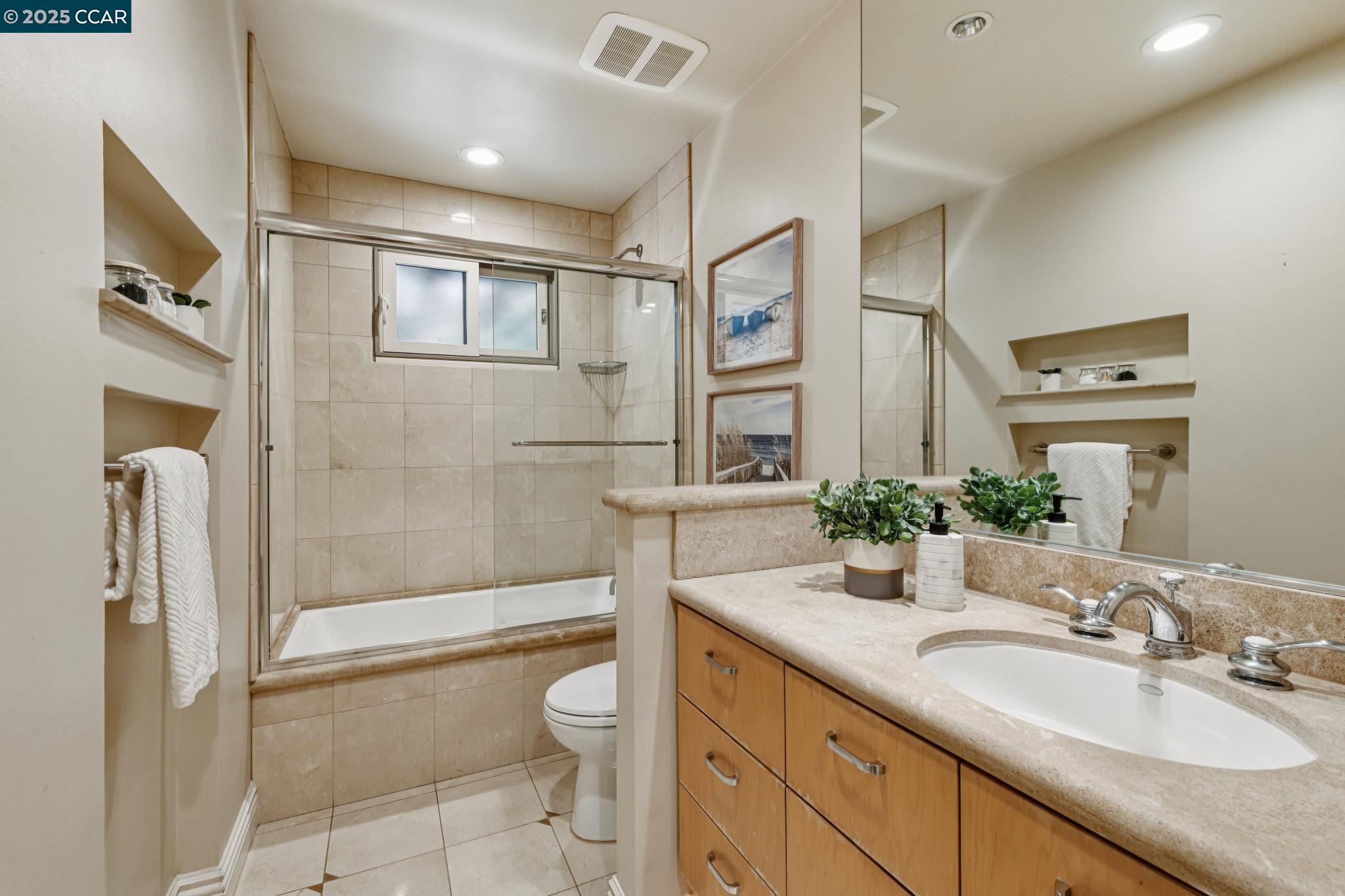 Detail Gallery Image 27 of 60 For 1149 Camino Vallecito, Lafayette,  CA 94549 - 5 Beds | 4 Baths