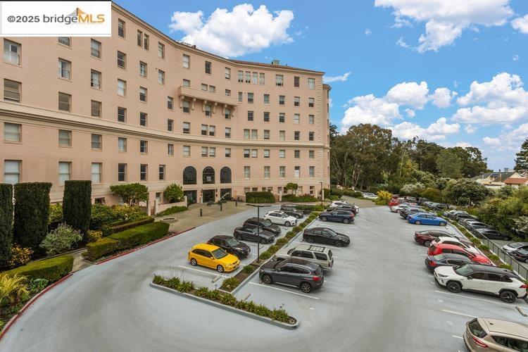 Detail Gallery Image 17 of 40 For 351 Buena Vista Ave 605e,  San Francisco,  CA 94117 - 1 Beds | 1 Baths