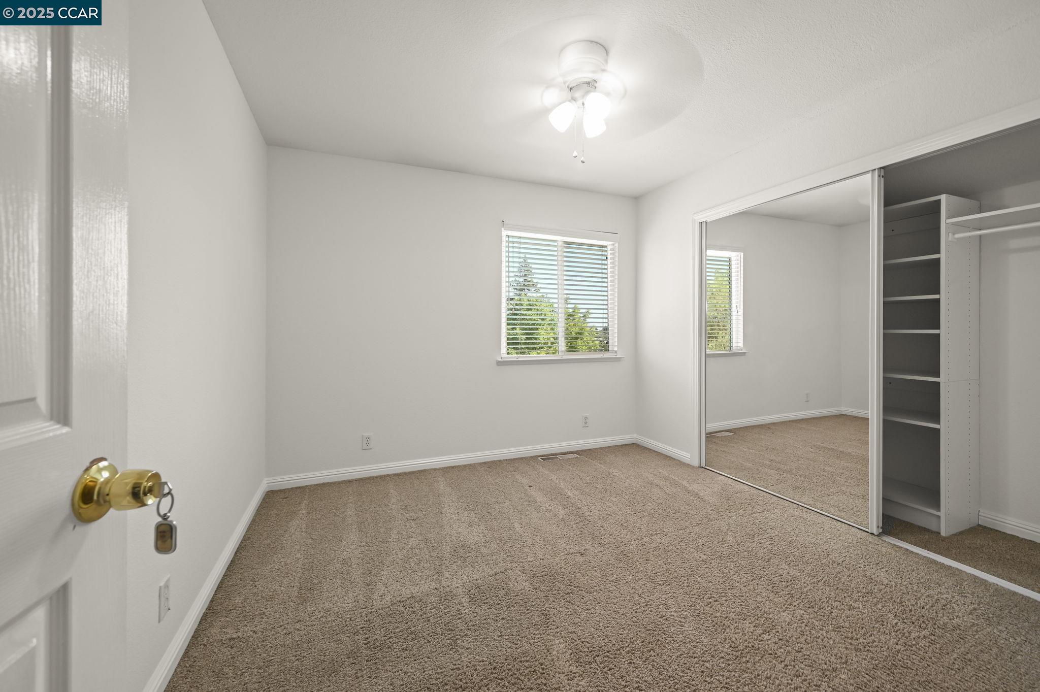 Detail Gallery Image 21 of 29 For 409 Agate Ct, Antioch,  CA 94509 - 4 Beds | 2/1 Baths