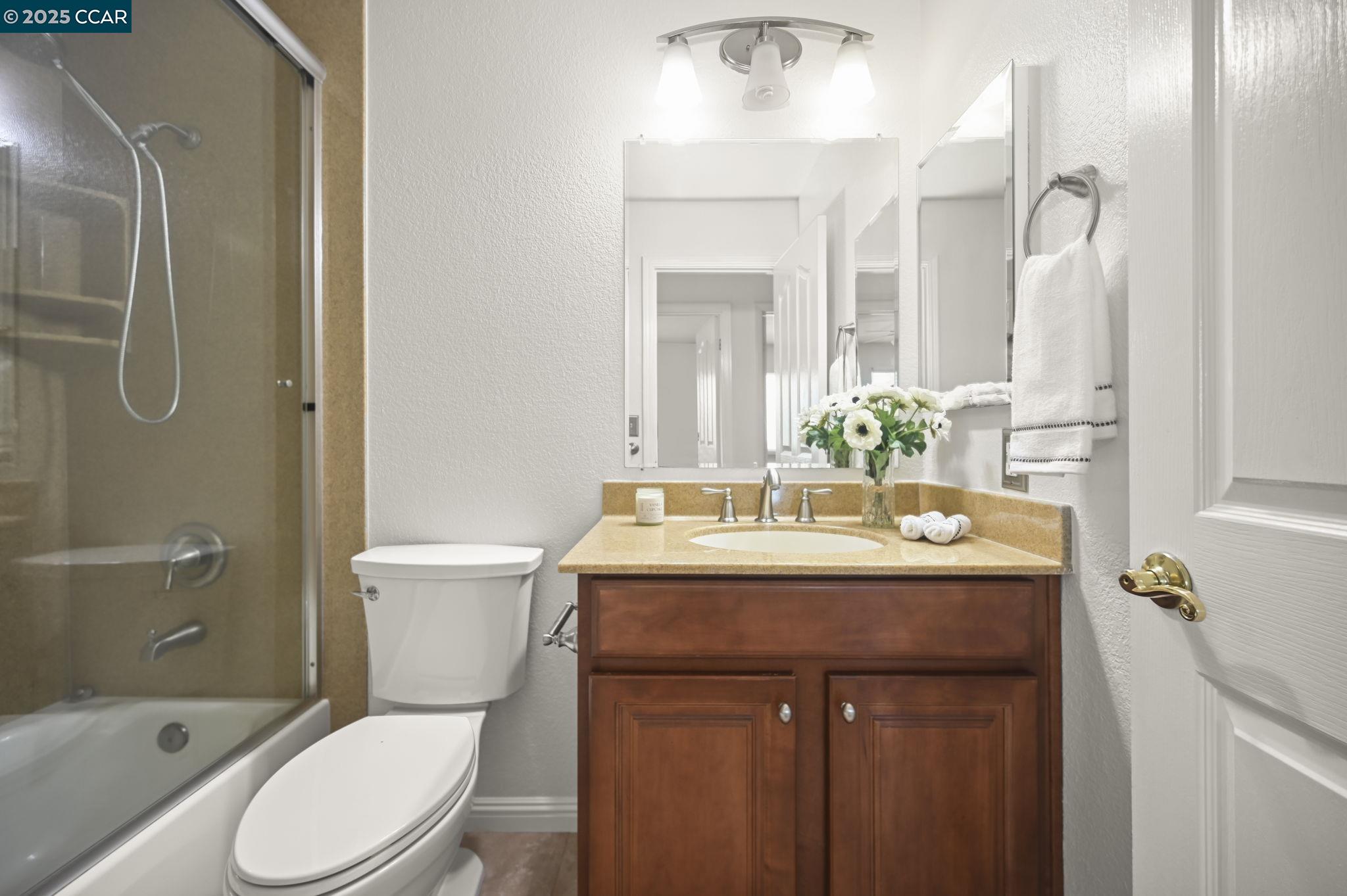 Detail Gallery Image 24 of 29 For 409 Agate Ct, Antioch,  CA 94509 - 4 Beds | 2/1 Baths