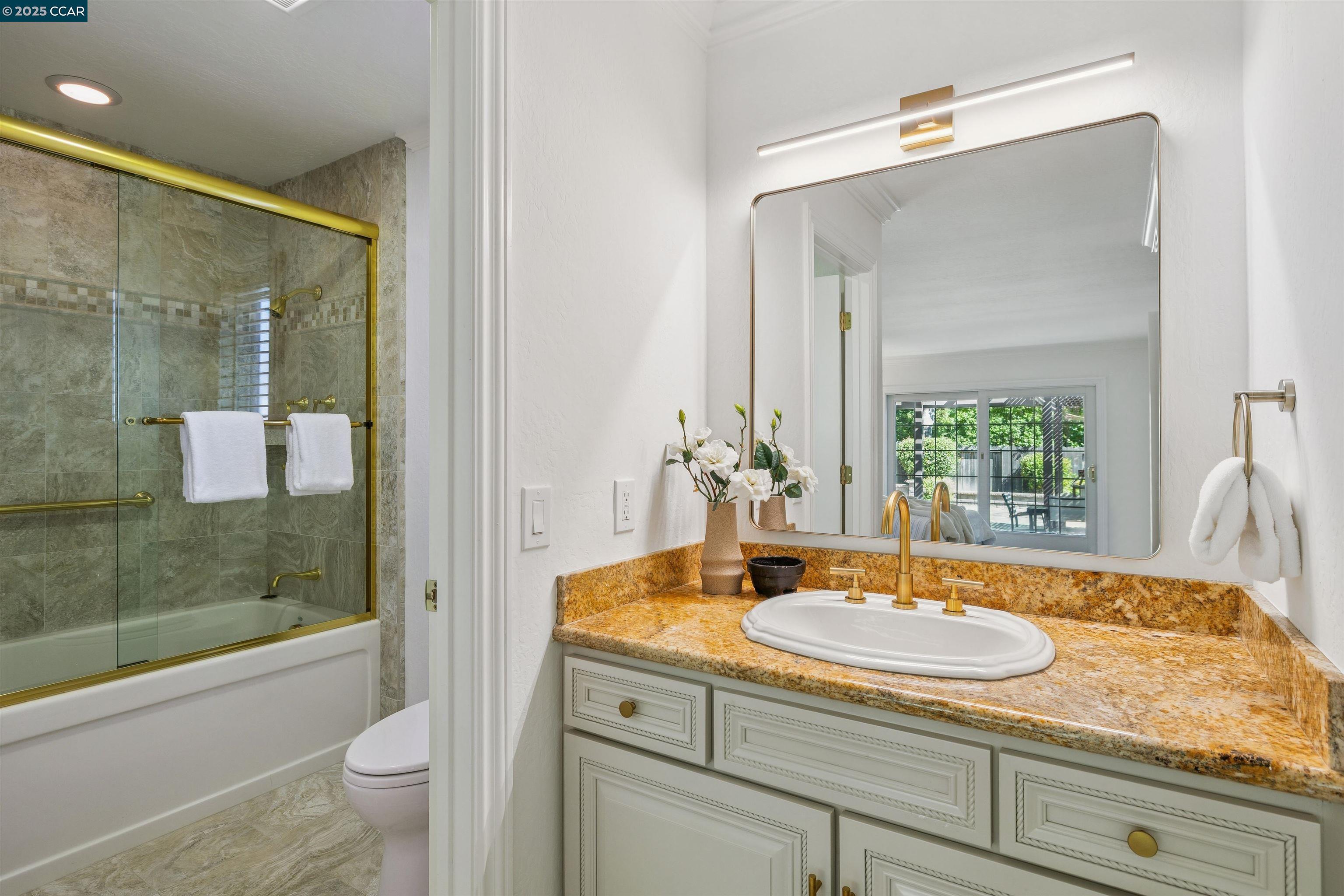 Detail Gallery Image 16 of 31 For 200 Daylight Pl, Danville,  CA 94526 - 4 Beds | 2 Baths