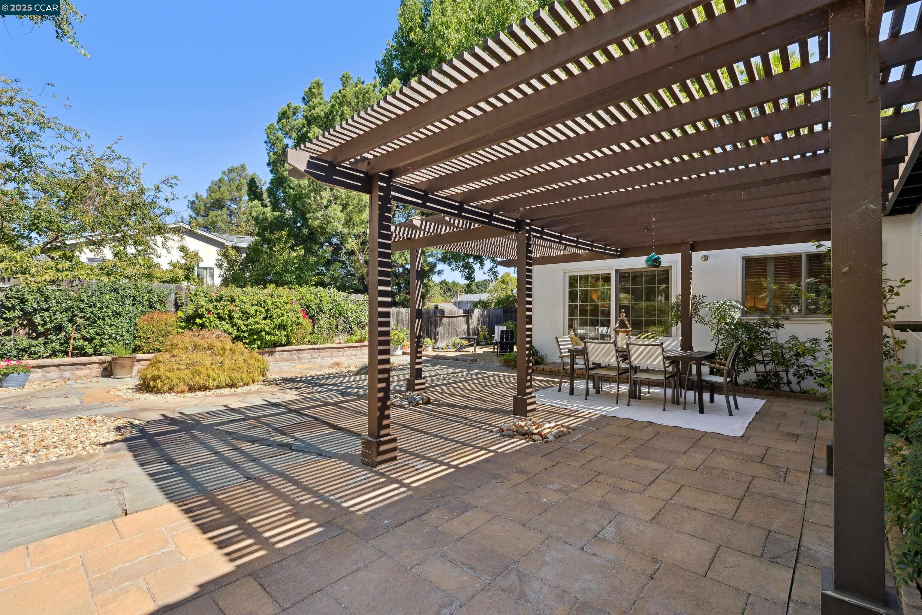Detail Gallery Image 22 of 31 For 200 Daylight Pl, Danville,  CA 94526 - 4 Beds | 2 Baths