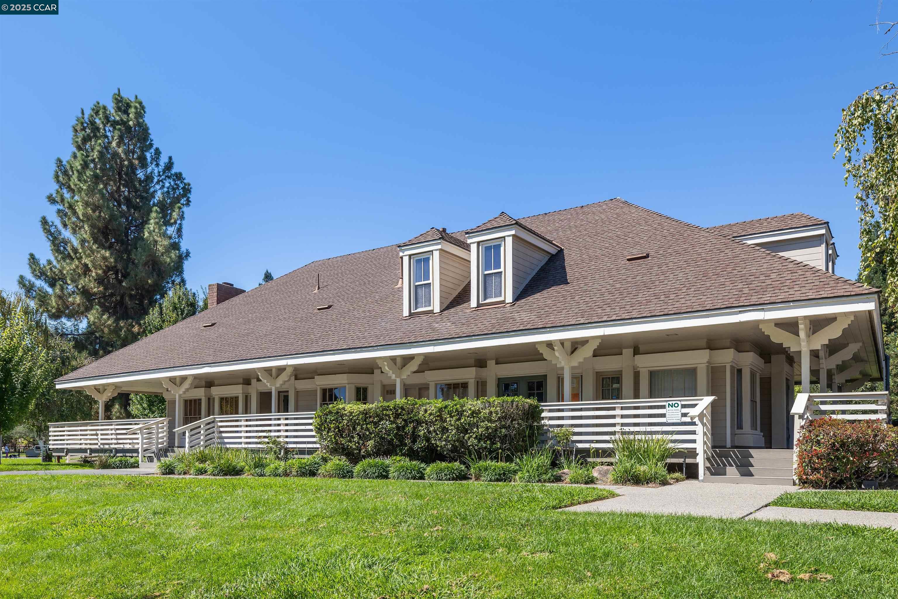 Detail Gallery Image 31 of 31 For 200 Daylight Pl, Danville,  CA 94526 - 4 Beds | 2 Baths
