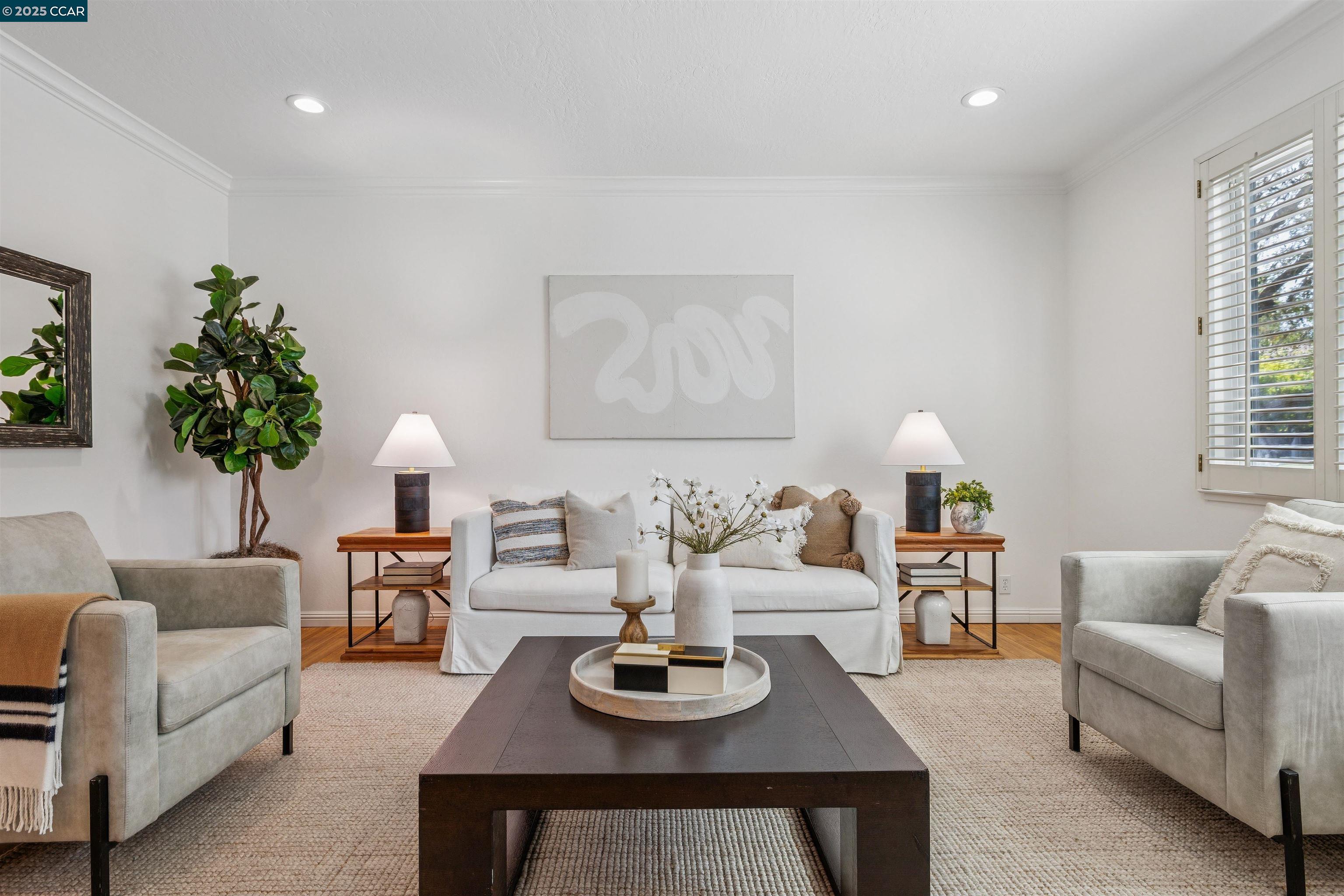 Detail Gallery Image 4 of 31 For 200 Daylight Pl, Danville,  CA 94526 - 4 Beds | 2 Baths