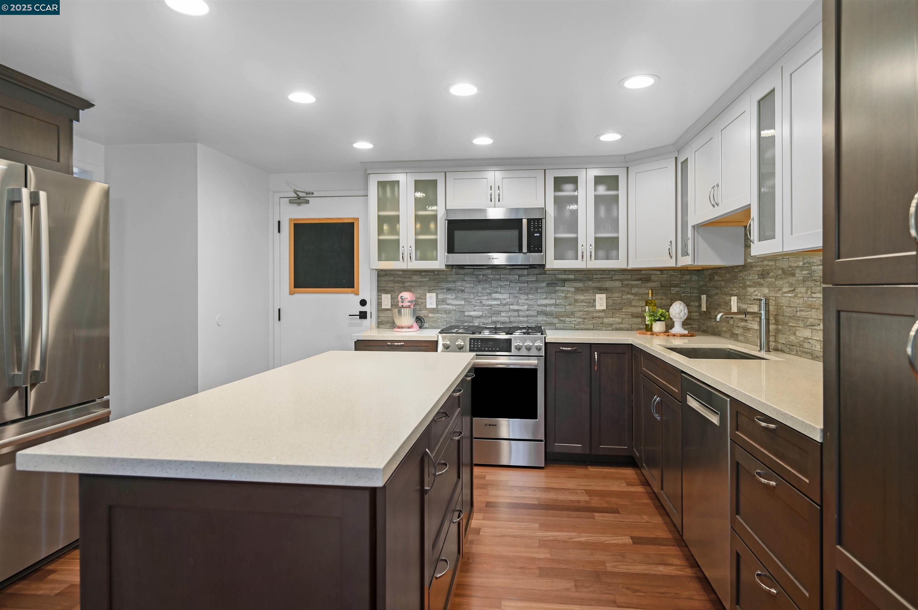 Detail Gallery Image 29 of 35 For 20 Serene Ct, Danville,  CA 94526 - 4 Beds | 2/1 Baths