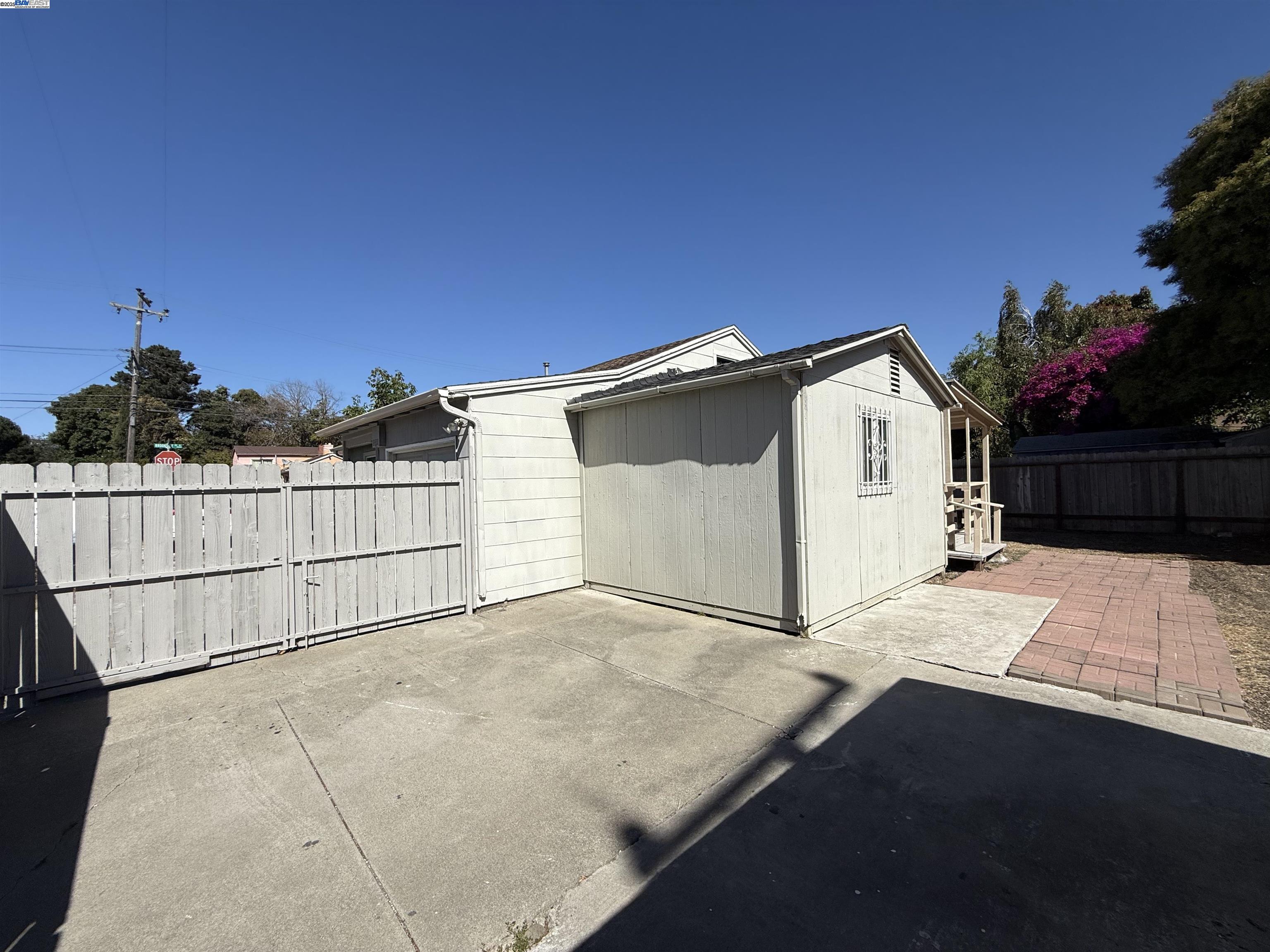 Detail Gallery Image 33 of 35 For 1552 Marelia Ct, San Pablo,  CA 94806 - 2 Beds | 1 Baths
