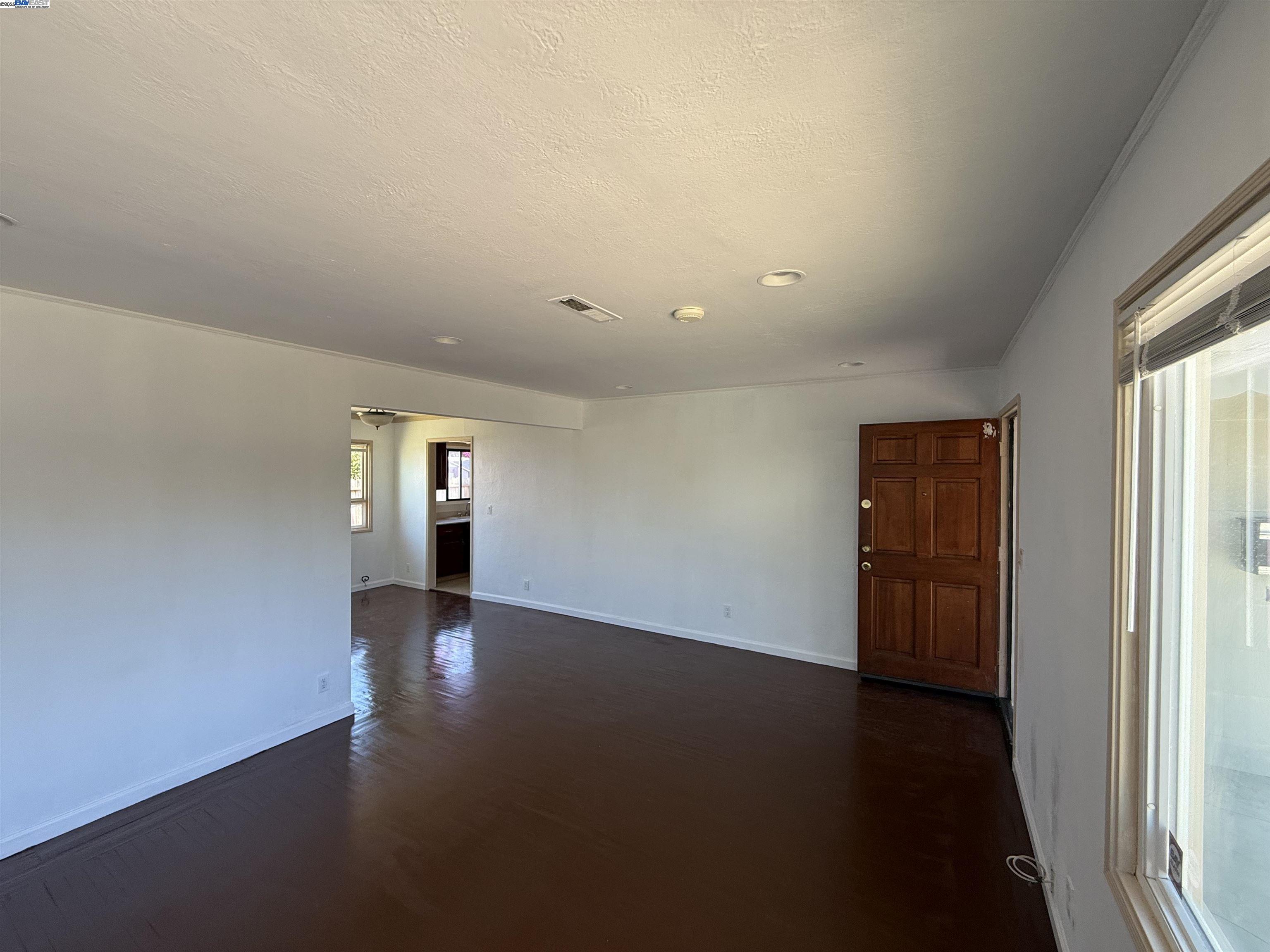 Detail Gallery Image 7 of 35 For 1552 Marelia Ct, San Pablo,  CA 94806 - 2 Beds | 1 Baths