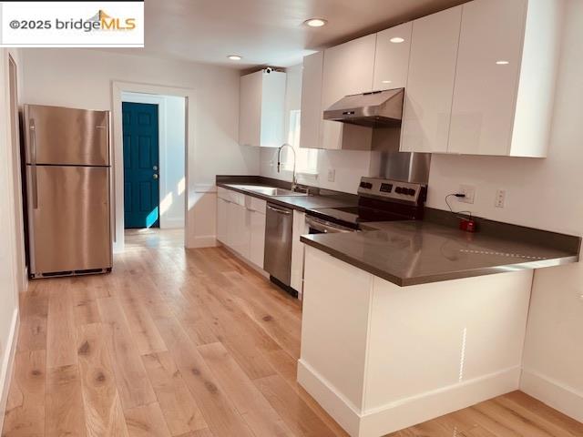 Detail Gallery Image 3 of 6 For 6428 San Pablo Ave, Oakland,  CA 94608 - 2 Beds | 2 Baths