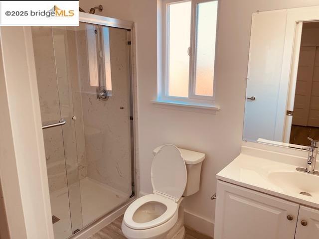 Detail Gallery Image 4 of 6 For 6428 San Pablo Ave, Oakland,  CA 94608 - 2 Beds | 2 Baths