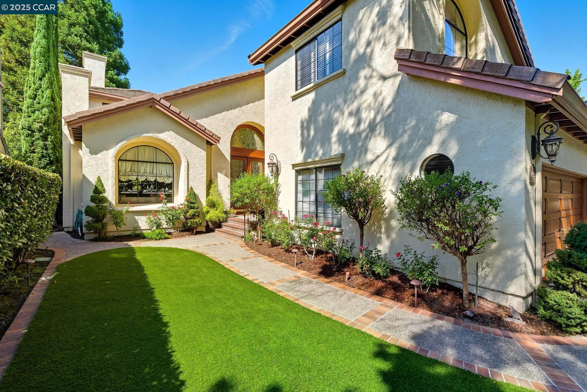 Detail Gallery Image 2 of 60 For 4355 Quail Run Ln, Danville,  CA 94506 - 5 Beds | 3 Baths