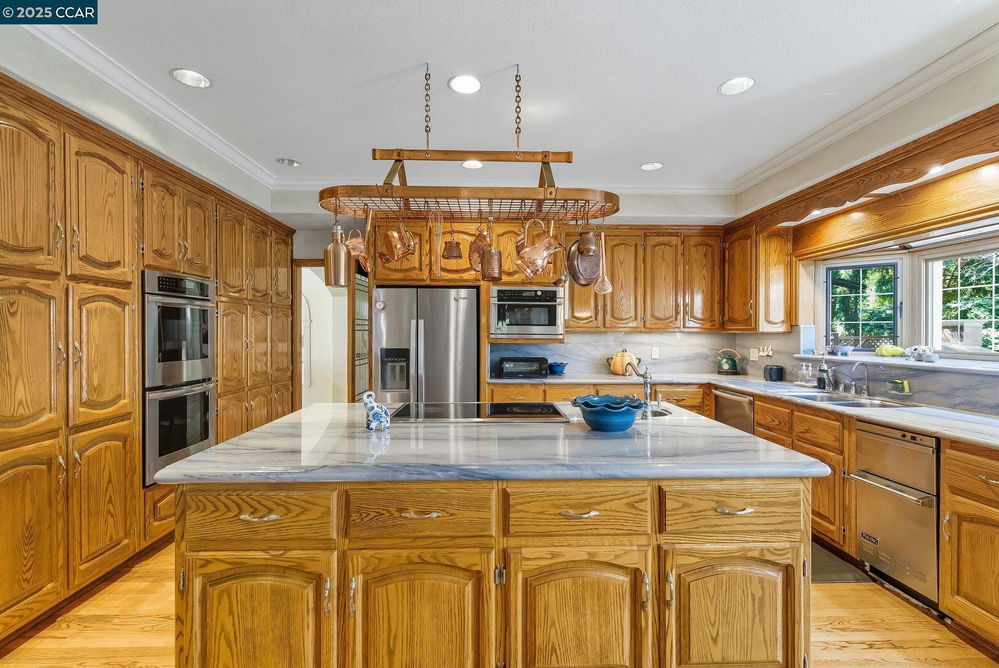 Detail Gallery Image 16 of 60 For 4355 Quail Run Ln, Danville,  CA 94506 - 5 Beds | 3 Baths