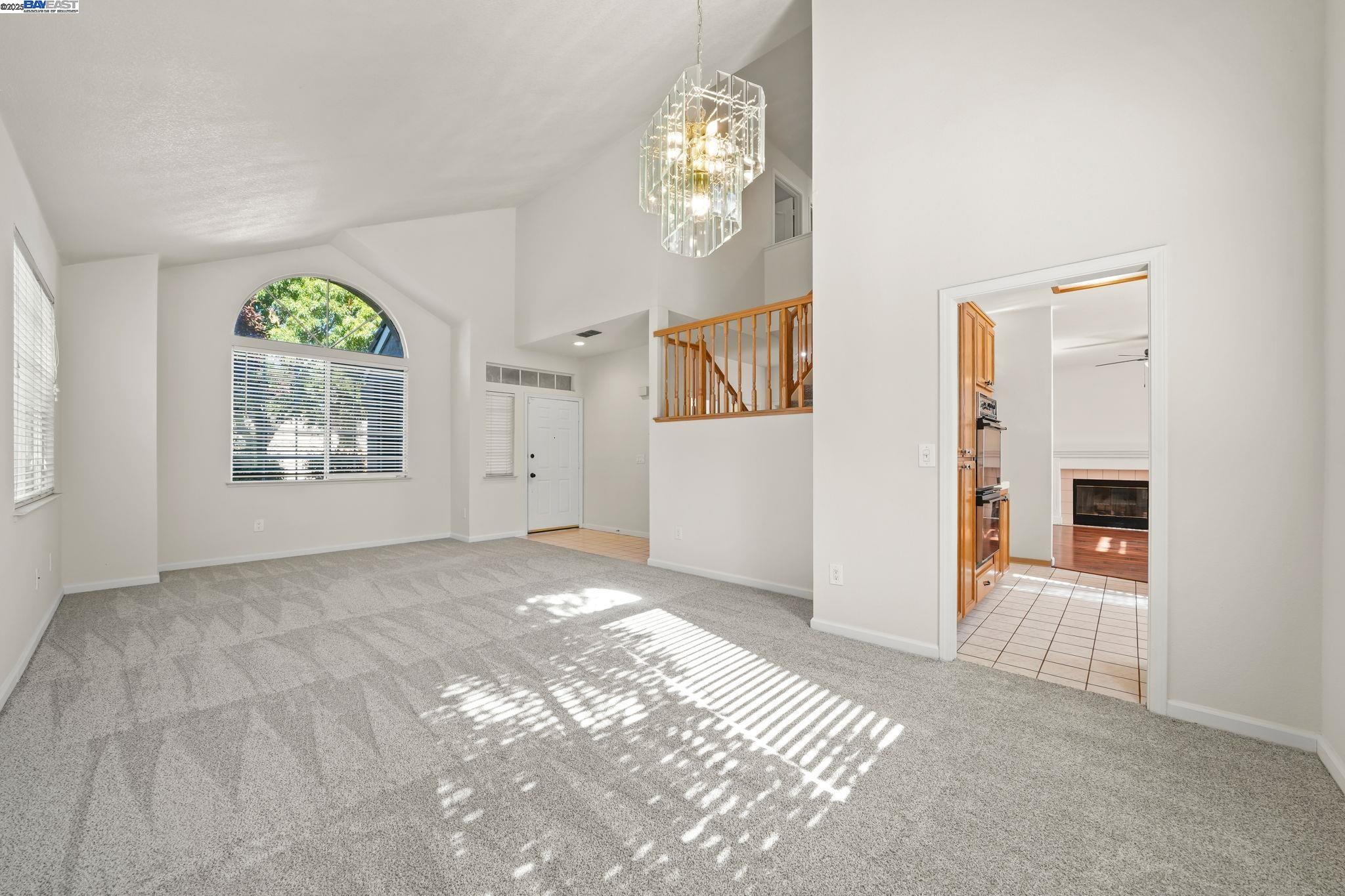 Detail Gallery Image 2 of 28 For 80 Duckhorn Pl, Oakley,  CA 94561 - 4 Beds | 2/1 Baths