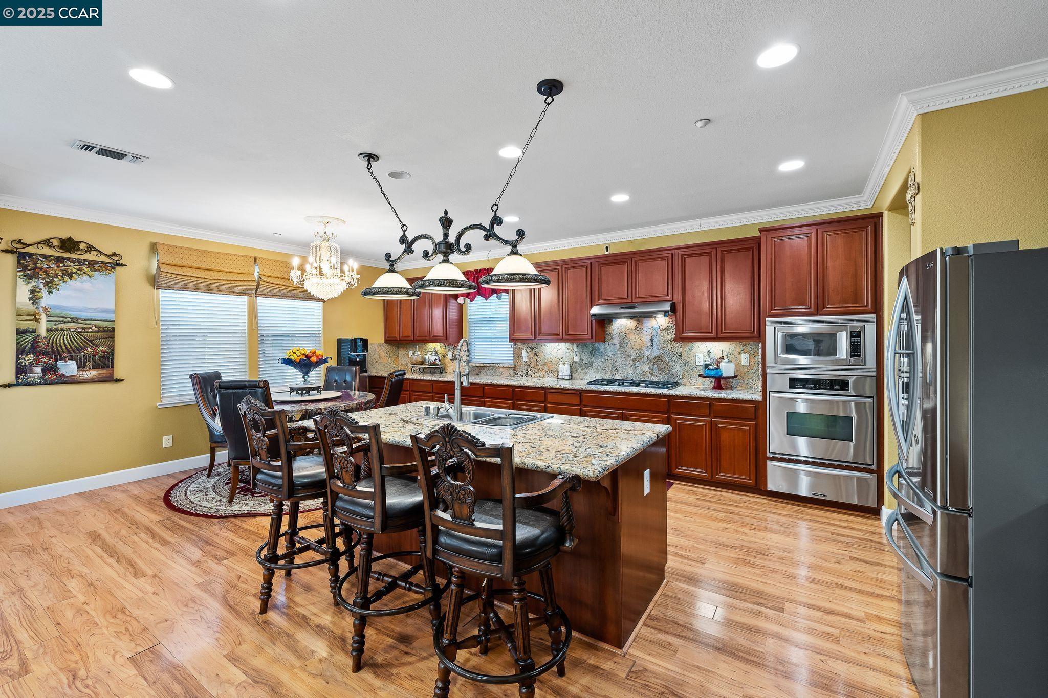 Detail Gallery Image 15 of 53 For 1148 Breton Dr, Brentwood,  CA 94513 - 5 Beds | 3/1 Baths