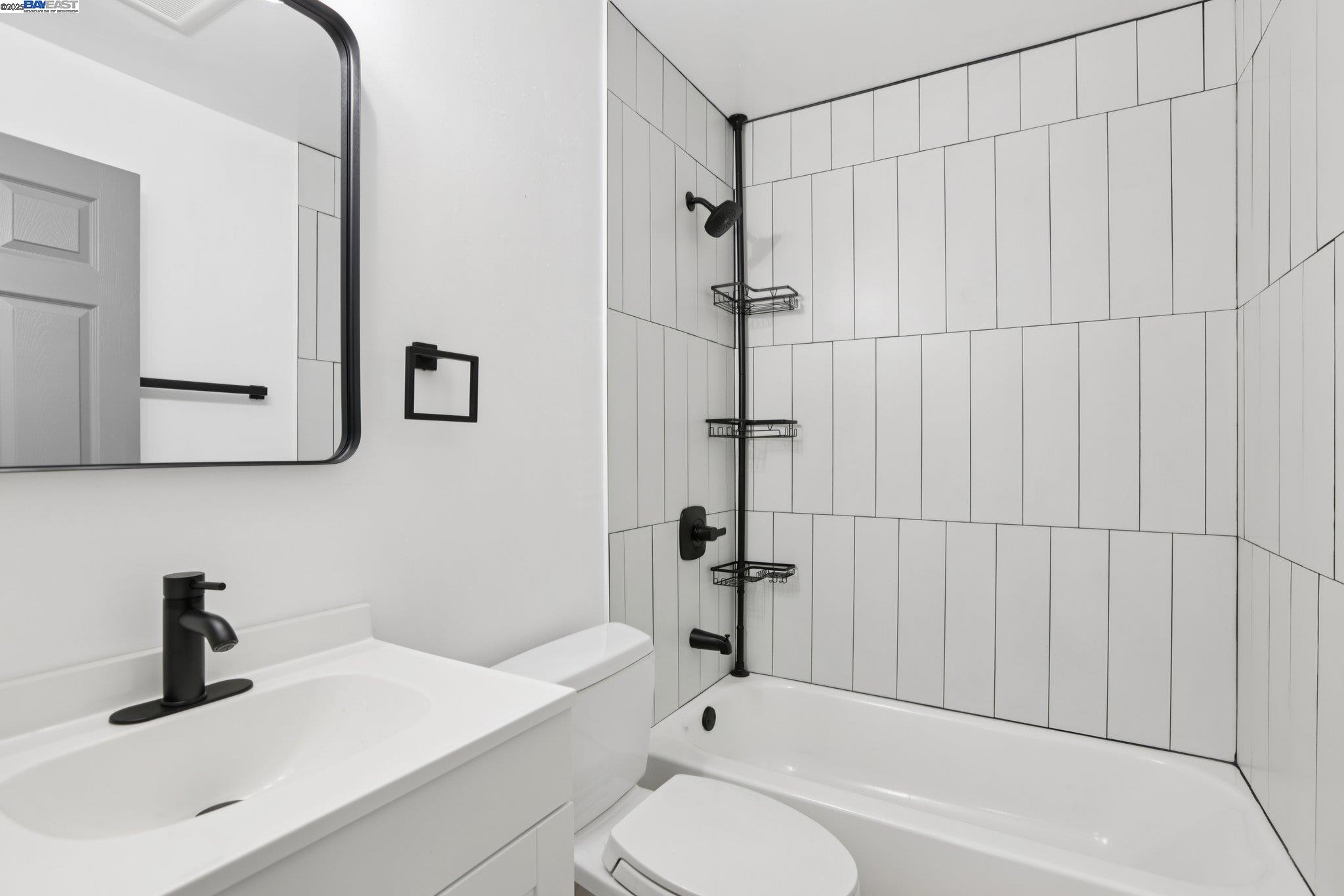 Detail Gallery Image 19 of 33 For 700 Fargo Ave #5,  San Leandro,  CA 94579 - 2 Beds | 1/1 Baths