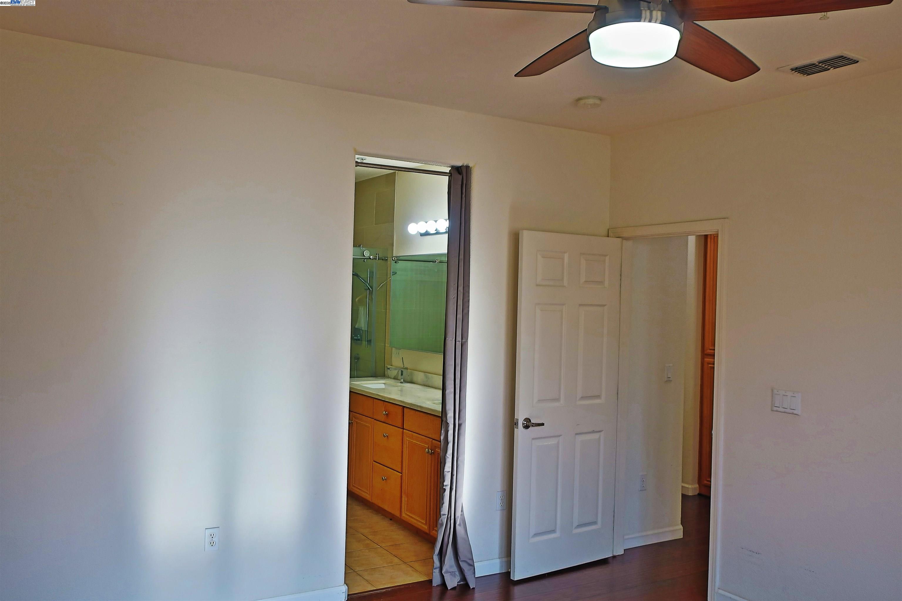 Detail Gallery Image 21 of 37 For 2510 Soren Way, San Ramon,  CA 94582 - 2 Beds | 2 Baths