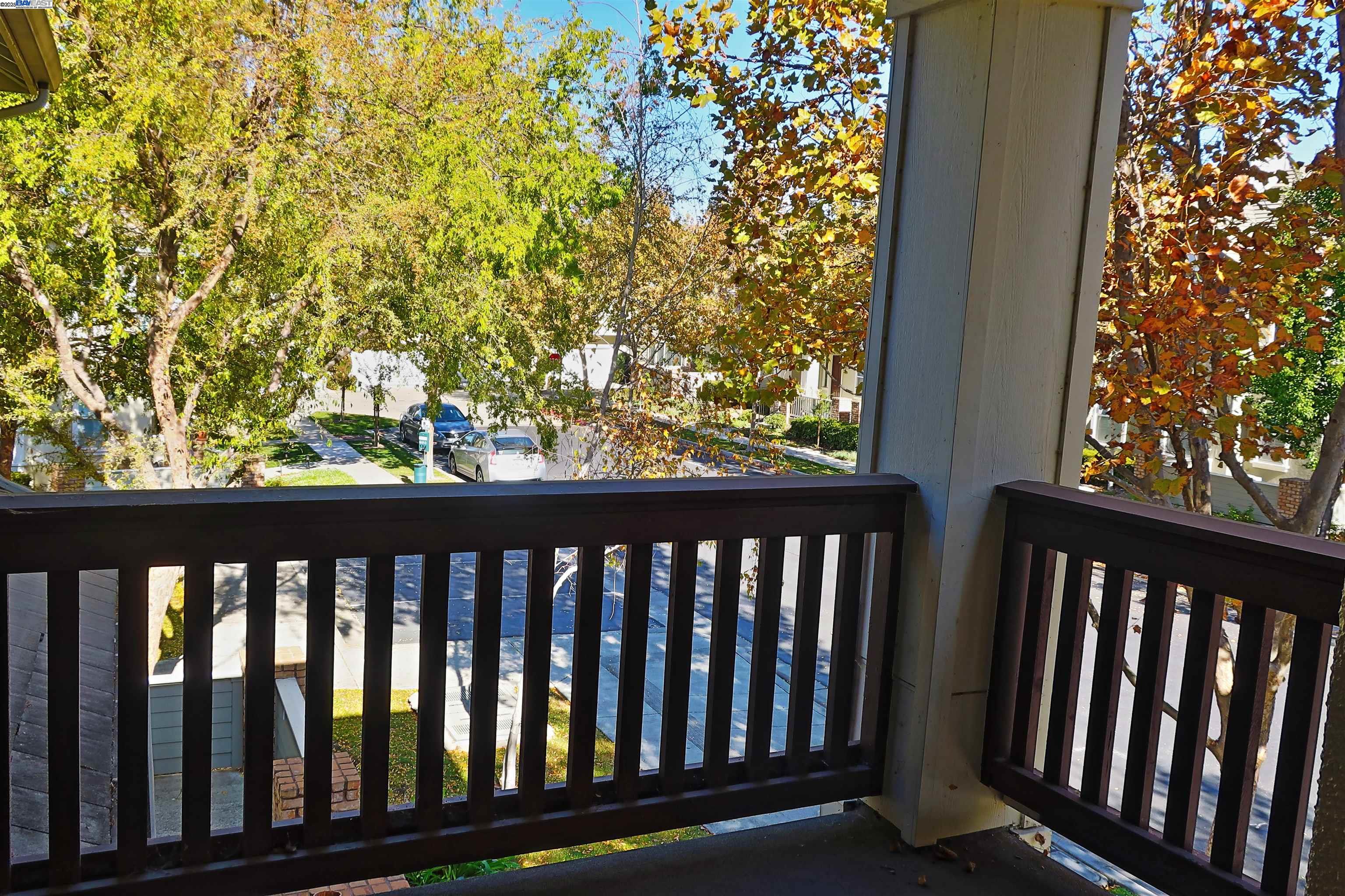 Detail Gallery Image 9 of 37 For 2510 Soren Way, San Ramon,  CA 94582 - 2 Beds | 2 Baths