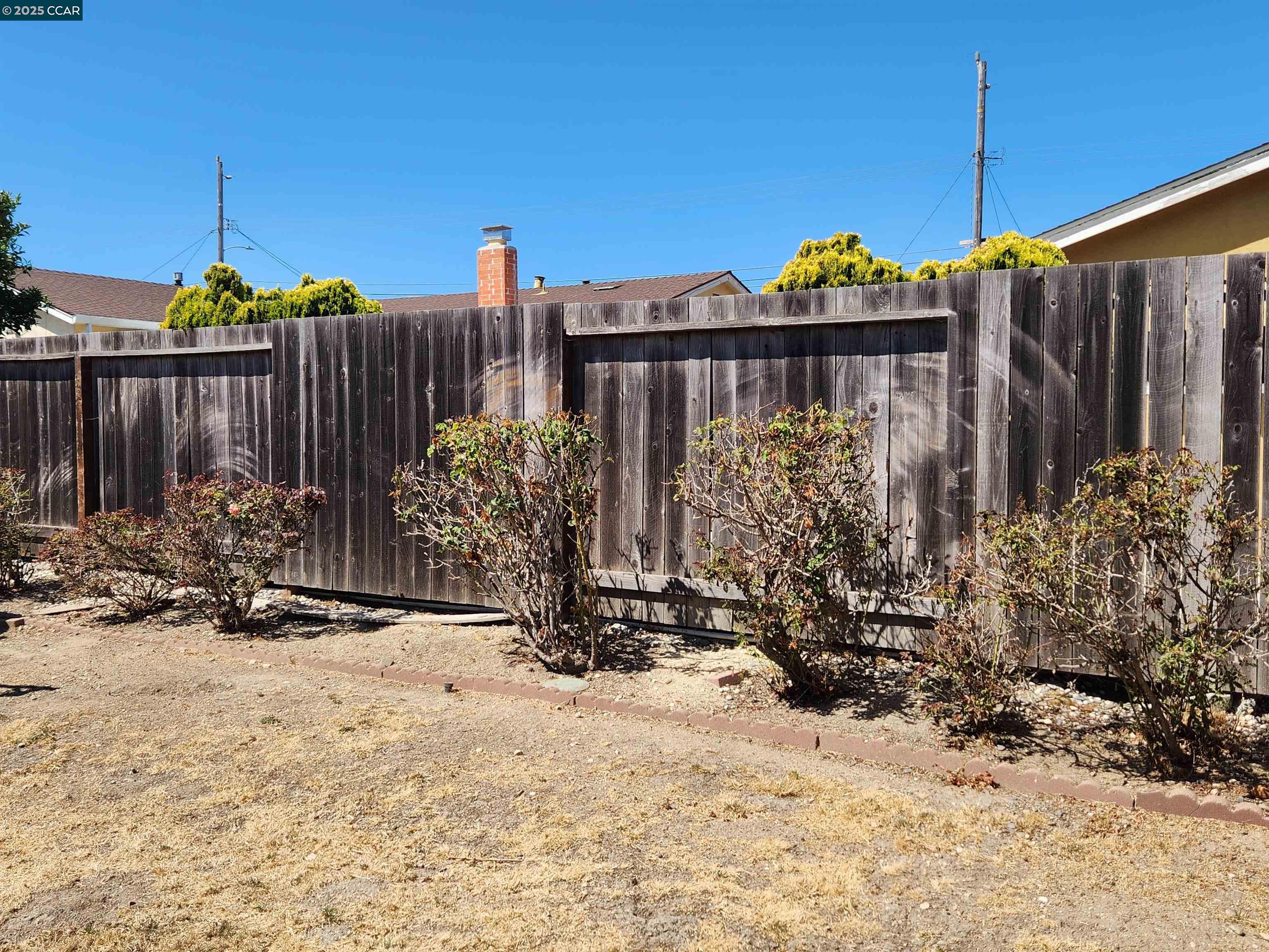 Detail Gallery Image 13 of 16 For 2275 Meadowlark St, San Pablo,  CA 94806 - 4 Beds | 2 Baths