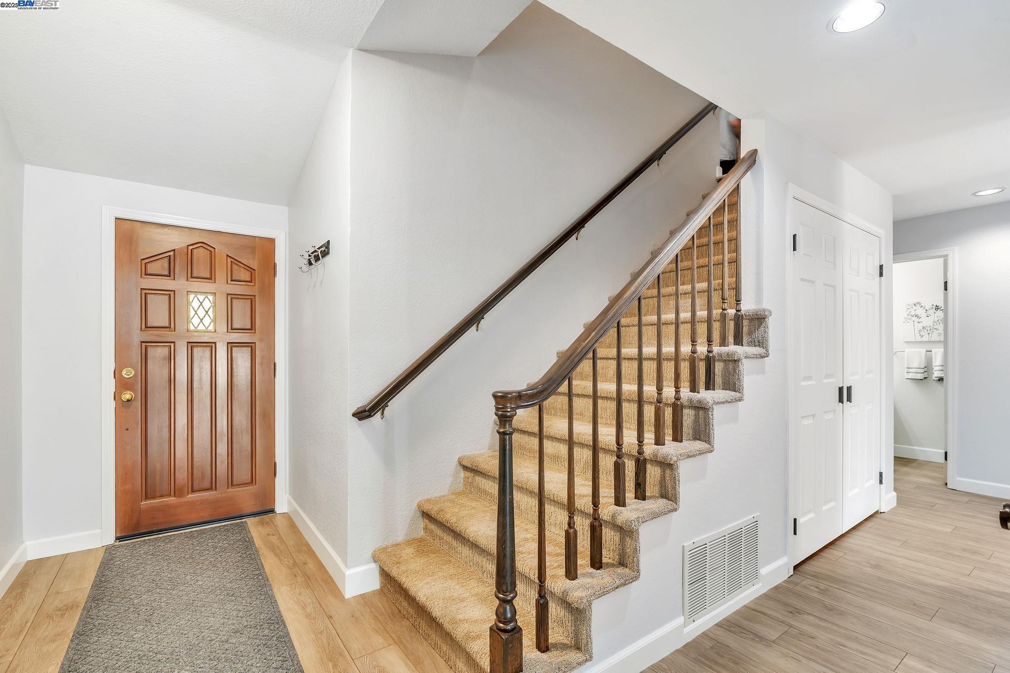 Detail Gallery Image 16 of 41 For 1120 Shady Creek Place, Danville,  CA 94526 - 3 Beds | 2/1 Baths