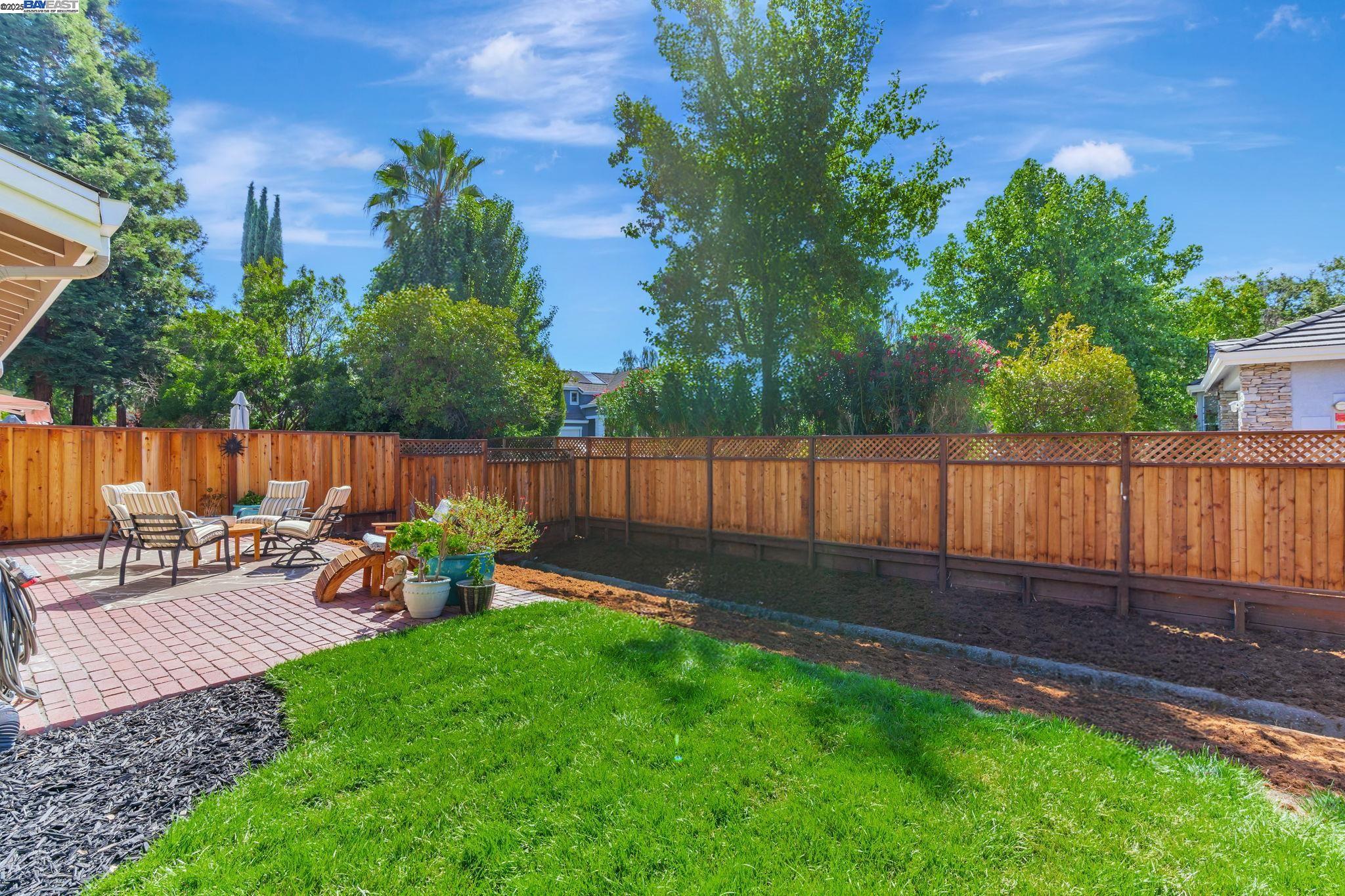 Detail Gallery Image 34 of 41 For 1120 Shady Creek Place, Danville,  CA 94526 - 3 Beds | 2/1 Baths
