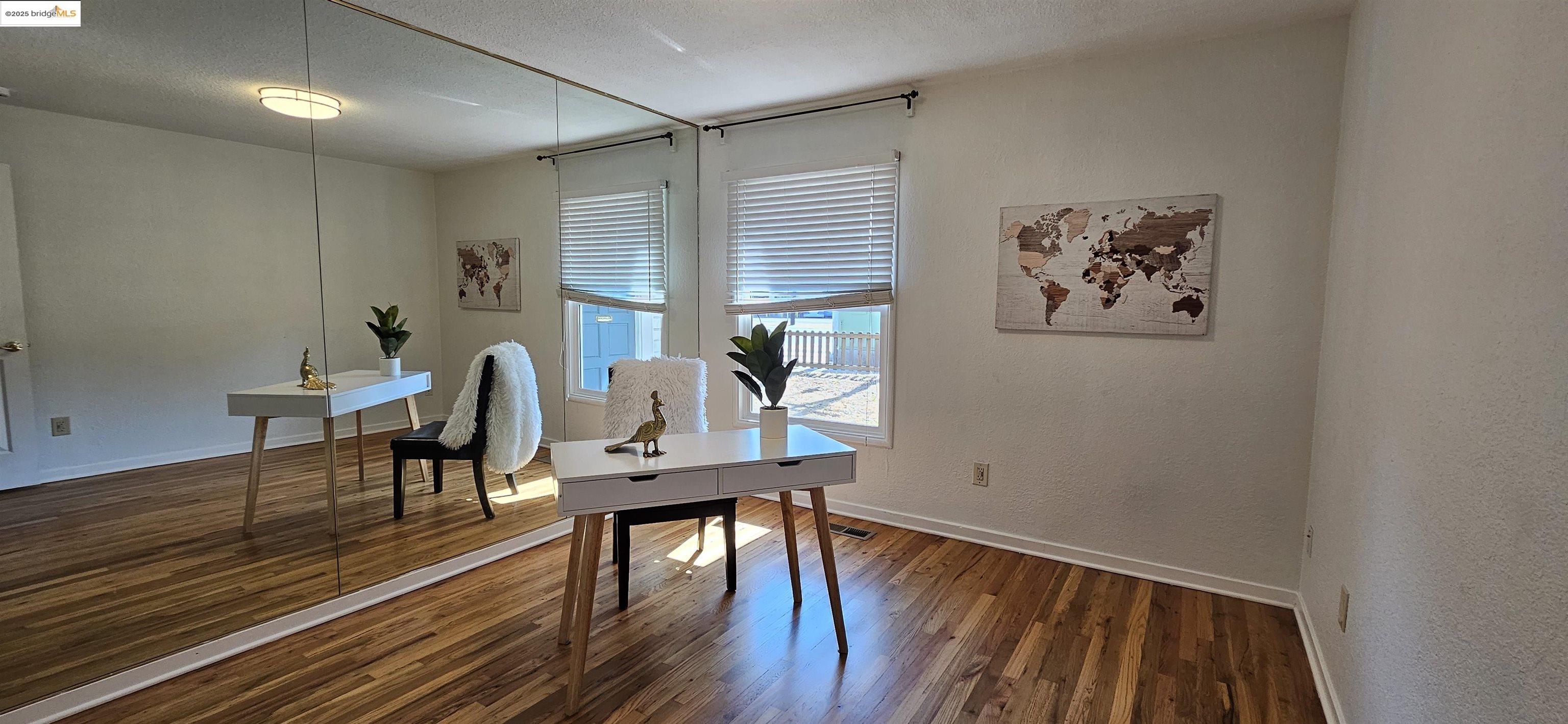 Detail Gallery Image 14 of 30 For 3195 Willow Pass Rd, Concord,  CA 94519 - 2 Beds | 1/1 Baths