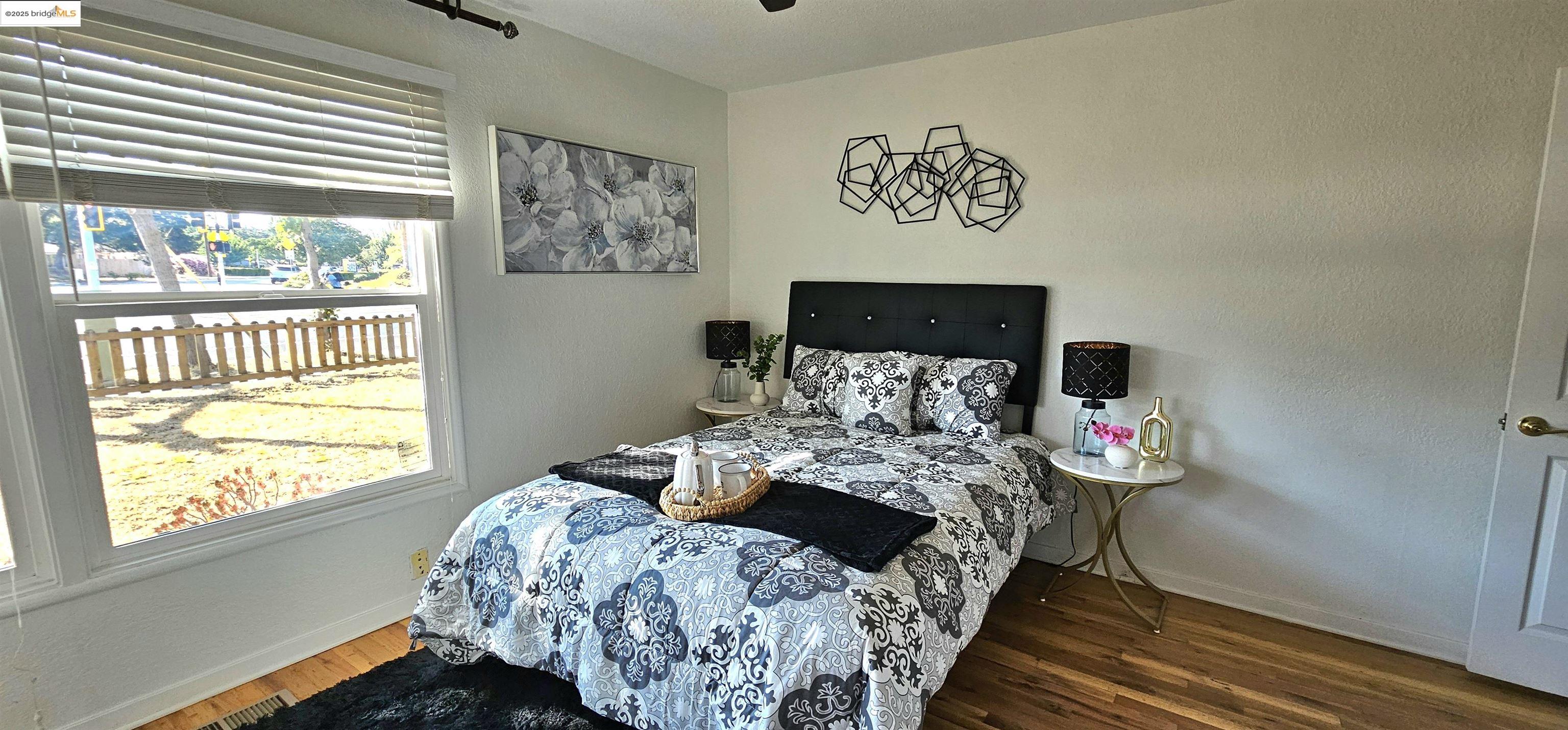 Detail Gallery Image 17 of 30 For 3195 Willow Pass Rd, Concord,  CA 94519 - 2 Beds | 1/1 Baths