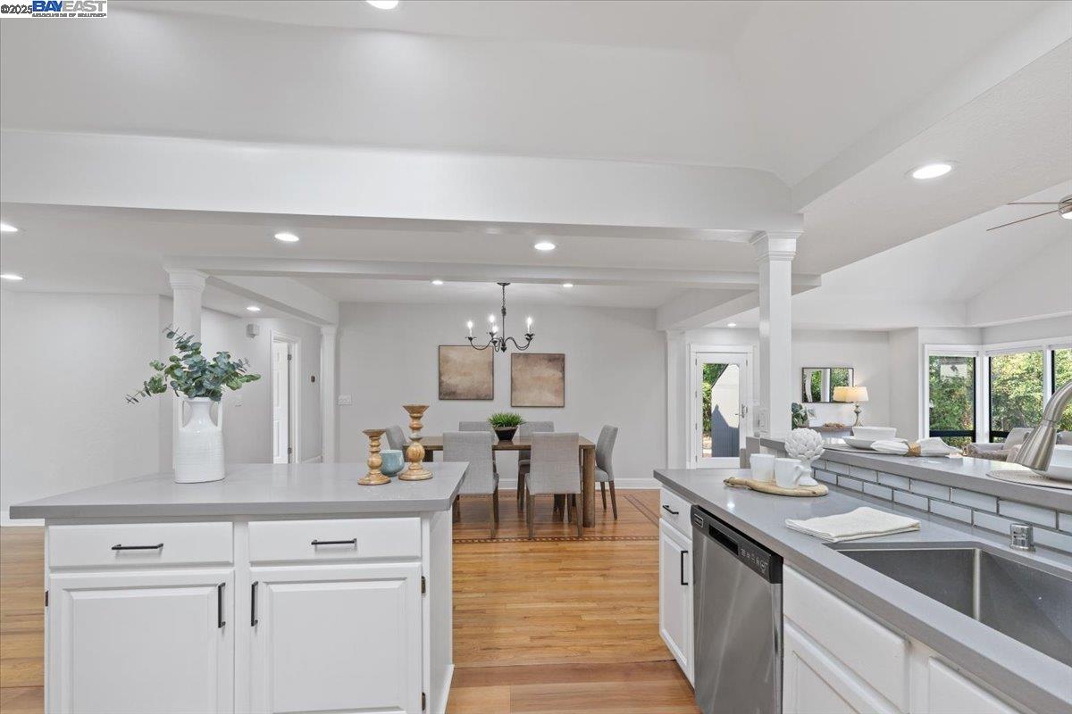 Detail Gallery Image 15 of 55 For 154 Lang St, San Juan Bautista,  CA 95045 - 3 Beds | 2 Baths