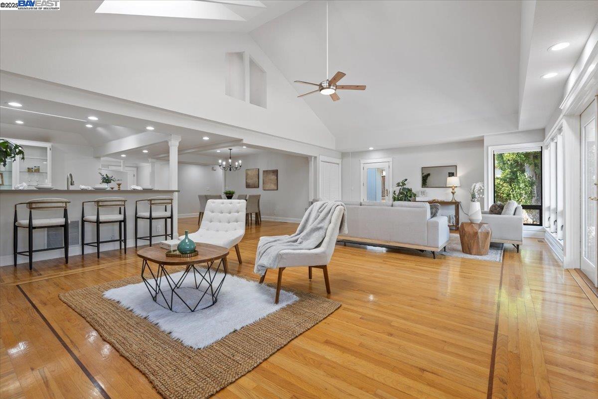 Detail Gallery Image 25 of 55 For 154 Lang St, San Juan Bautista,  CA 95045 - 3 Beds | 2 Baths