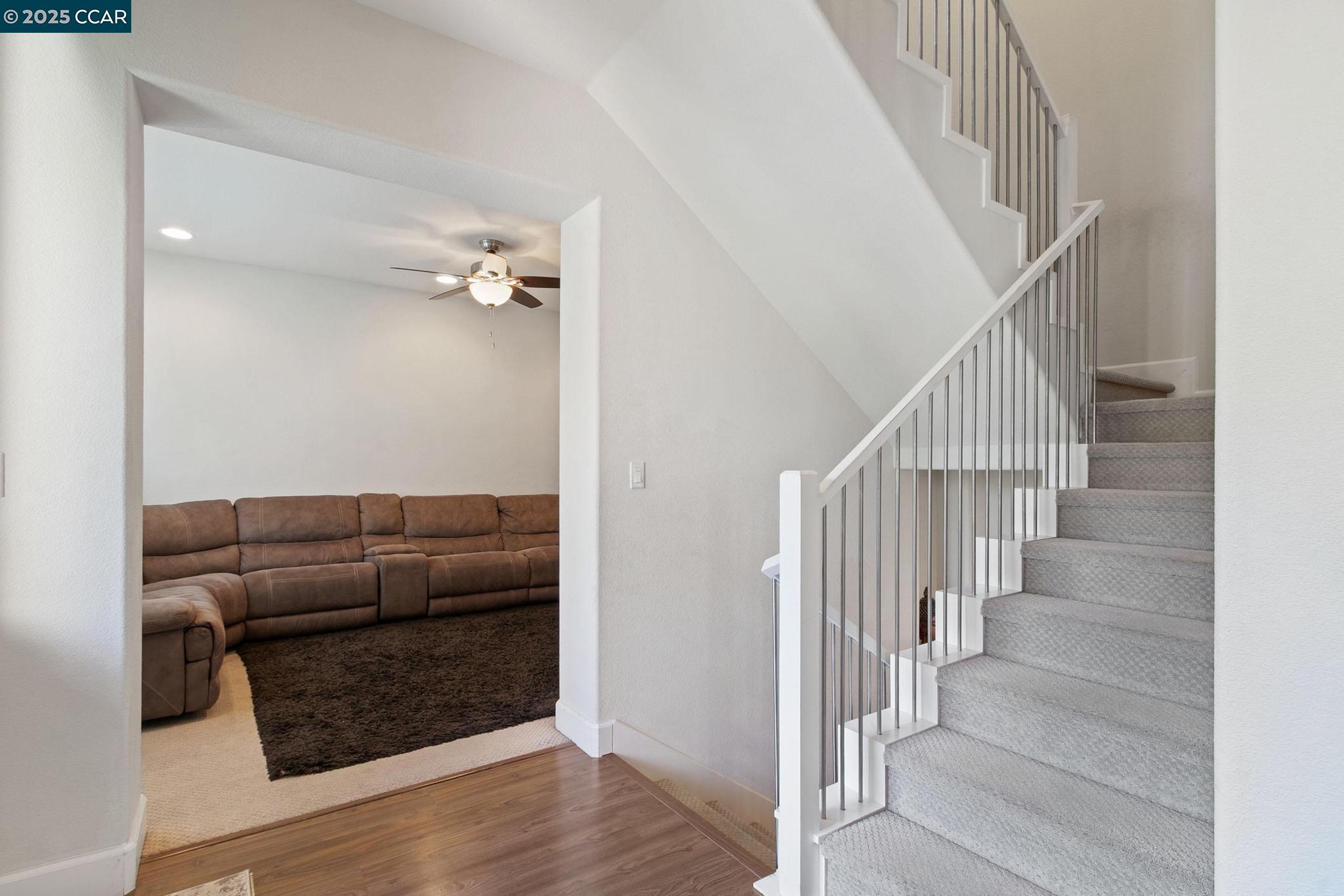 Detail Gallery Image 7 of 27 For 3655 Branding Iron Place, Dublin,  CA 94568 - 4 Beds | 4 Baths