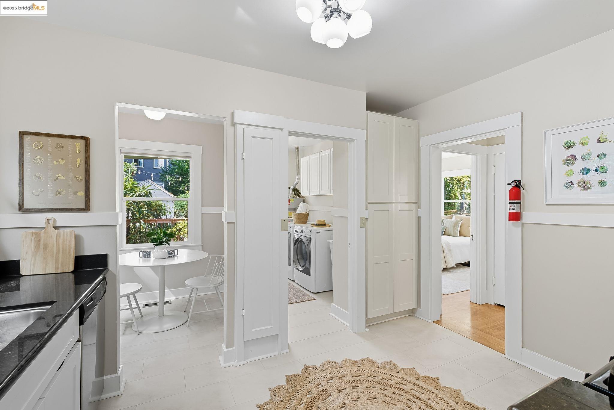 Detail Gallery Image 13 of 48 For 2329 Stuart Street, Berkeley,  CA 94705 - 2 Beds | 1 Baths