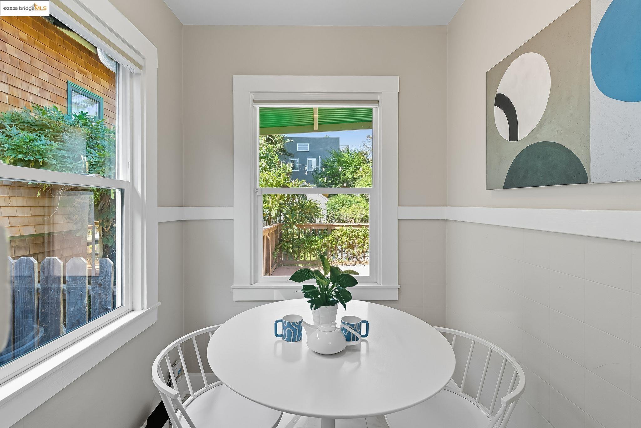 Detail Gallery Image 15 of 48 For 2329 Stuart Street, Berkeley,  CA 94705 - 2 Beds | 1 Baths