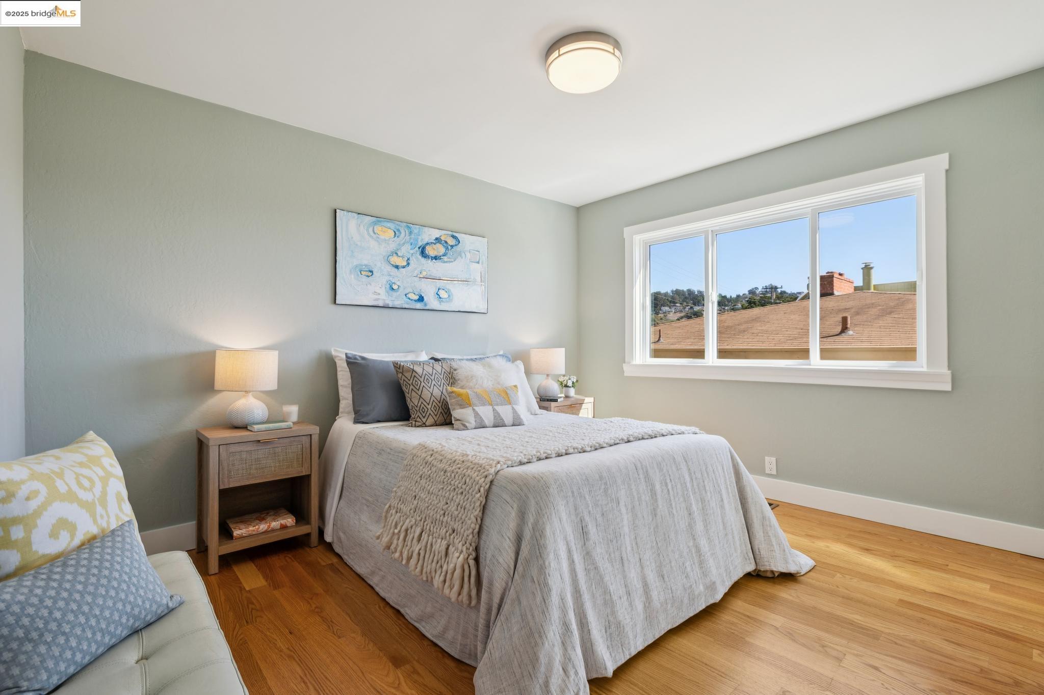 Detail Gallery Image 18 of 59 For 2063 Tapscott Ave., El Cerrito,  CA 94530 - 4 Beds | 4 Baths