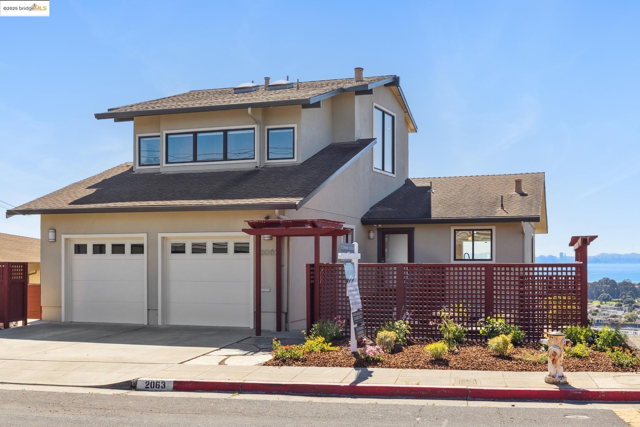 Detail Gallery Image 5 of 59 For 2063 Tapscott Ave., El Cerrito,  CA 94530 - 4 Beds | 4 Baths