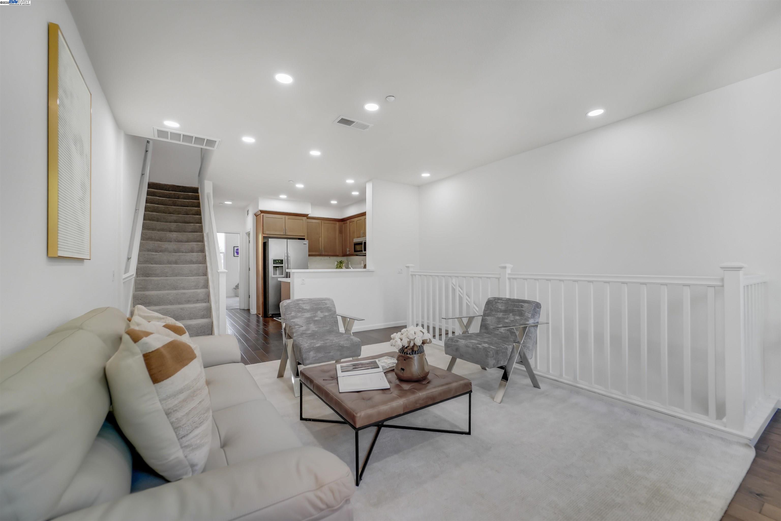 Detail Gallery Image 30 of 60 For 714 N Capitol Ave, San Jose,  CA 95133 - 3 Beds | 3 Baths