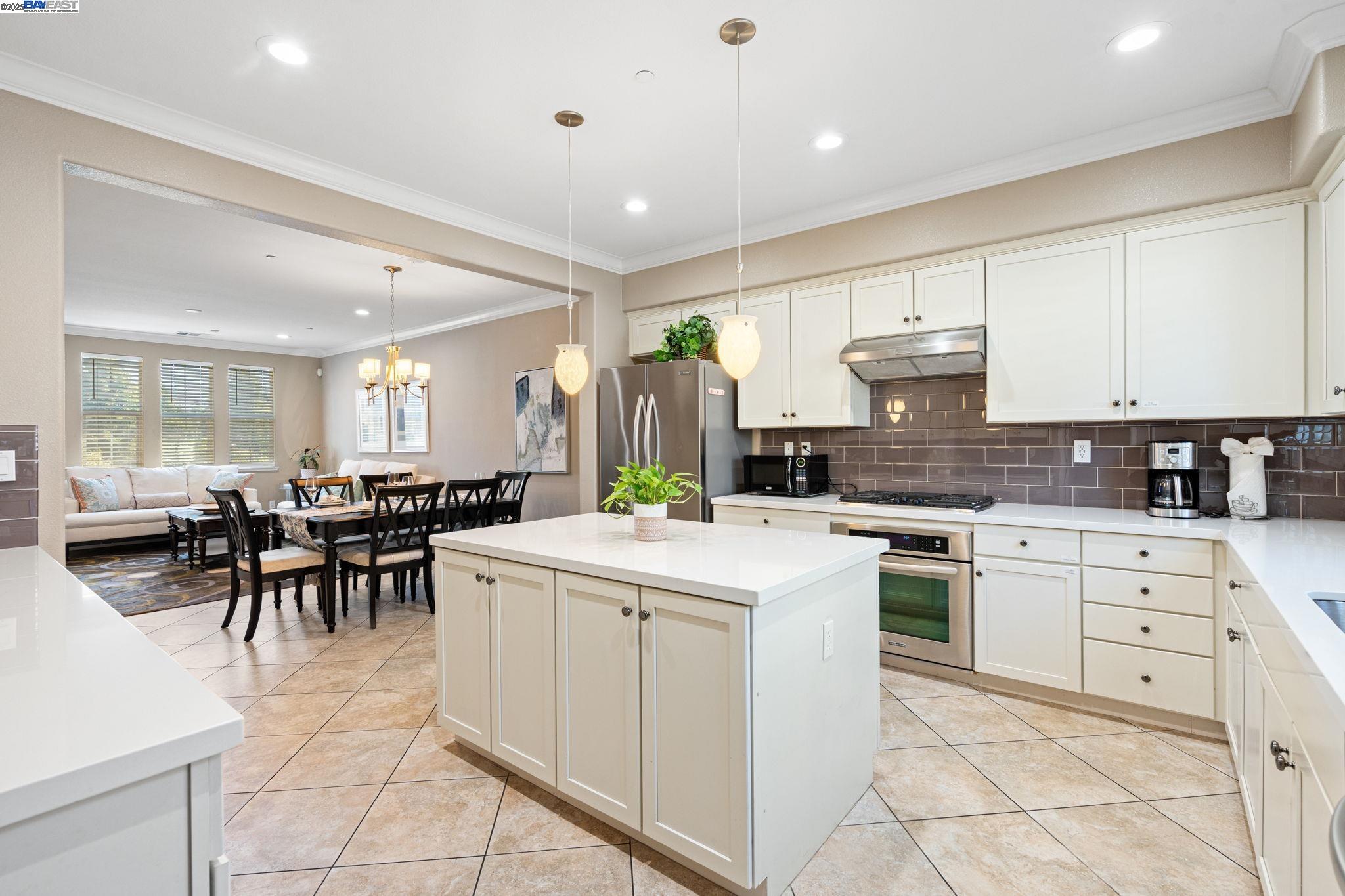 Photo #13: 41111704 Listing: Photo #13