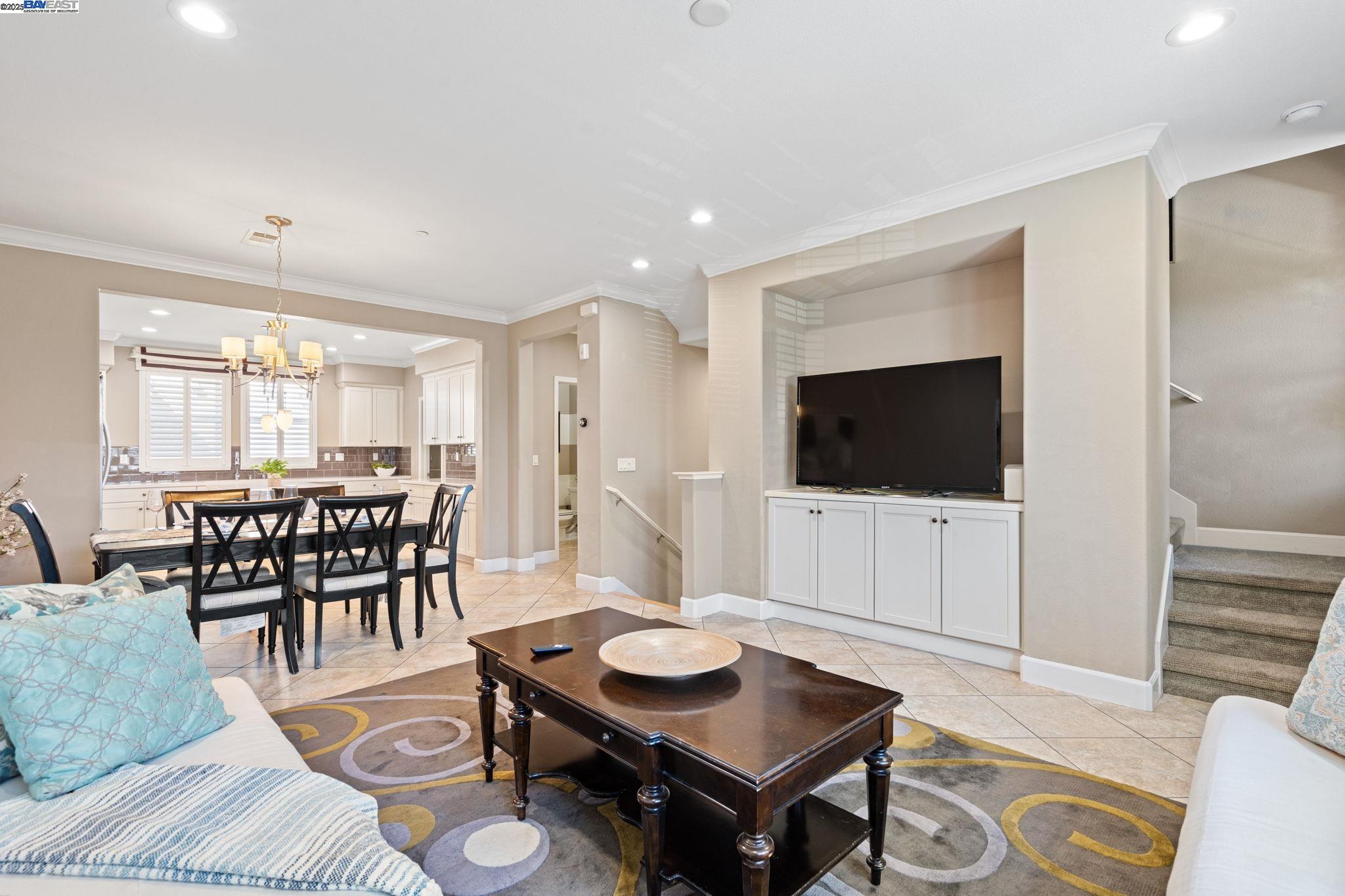 Photo #8: 41111704 Listing: Photo #8